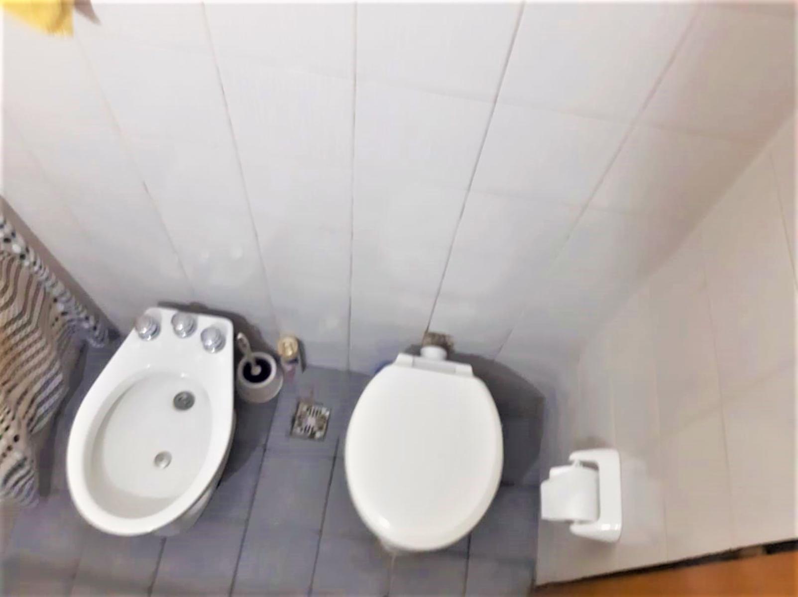 DEPARTAMENTO DE DOS AMBIENTES Y MEDIO EN EL CORAZÓN DE VILLA LUZURIAGA — foto 6