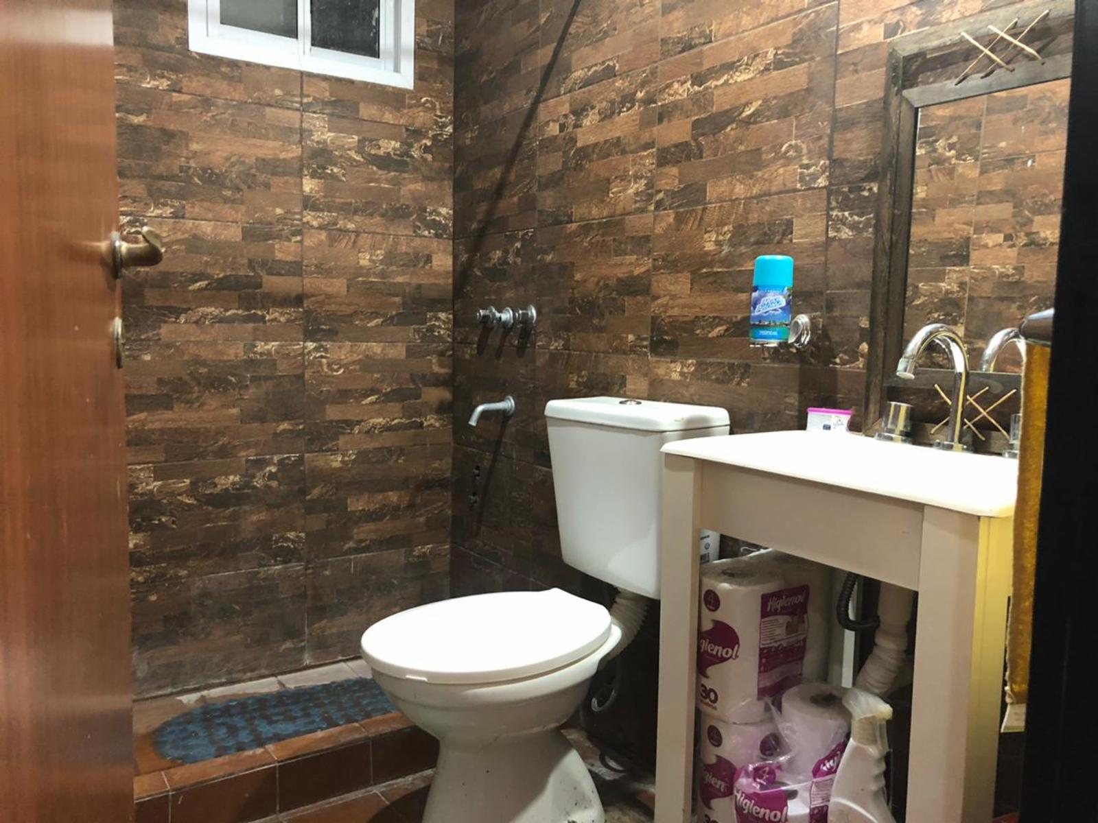Casa estilo abovedada en Ituzaingo Norte de 4 ambientes con cochera para varios autos — foto 6