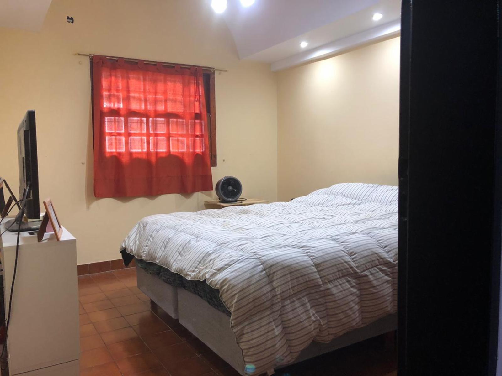 Casa estilo abovedada en Ituzaingo Norte de 4 ambientes con cochera para varios autos — foto 7