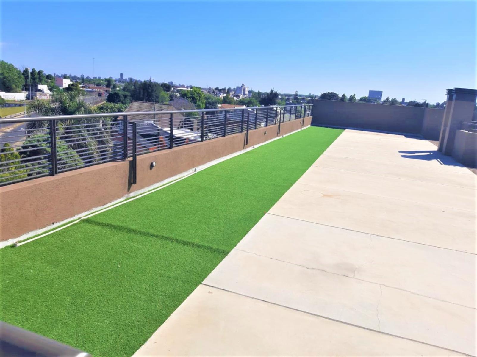 Departamento de 1 amb divisible (ambiente y medio) más de 40m2 espectacular con Cochera y Baulera. en Complejo &quotWard Plaza&quot el lugar más exclusivo del Oeste “Zona colegio Ward” — foto 11