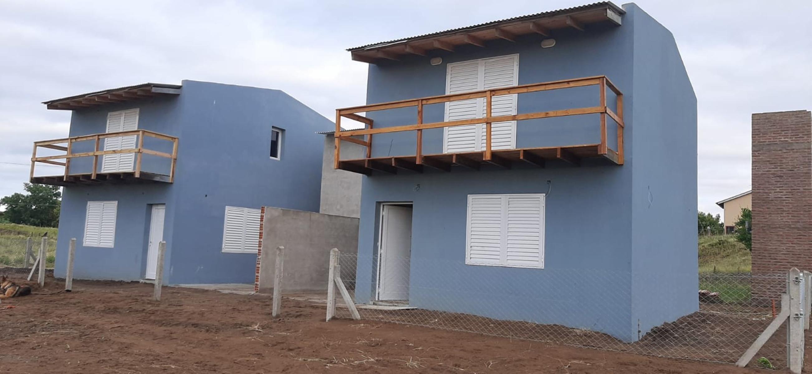 CABAÑAS/DUPLEX EN VENTA O PERMUTA EL VALOR EN POR LAS DOS JUNTAS 2 U/F de mas de 60m2 VENTA EN BLOCK