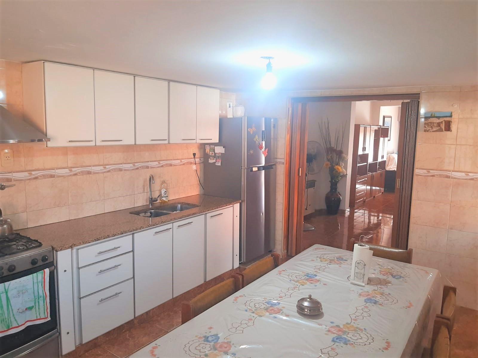 CASA, MAS DOS LOCALES MAS, LOTE, EN VILLA LUZURIAGA — foto 5