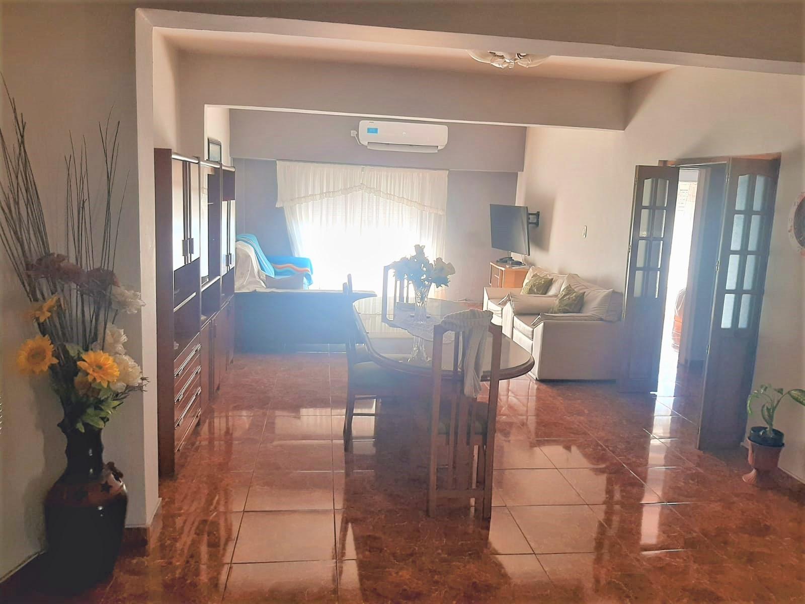 CASA, MAS DOS LOCALES MAS, LOTE, EN VILLA LUZURIAGA — foto 6