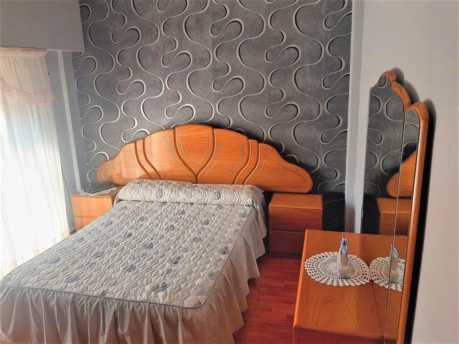 CASA, MAS DOS LOCALES MAS, LOTE, EN VILLA LUZURIAGA — foto 11