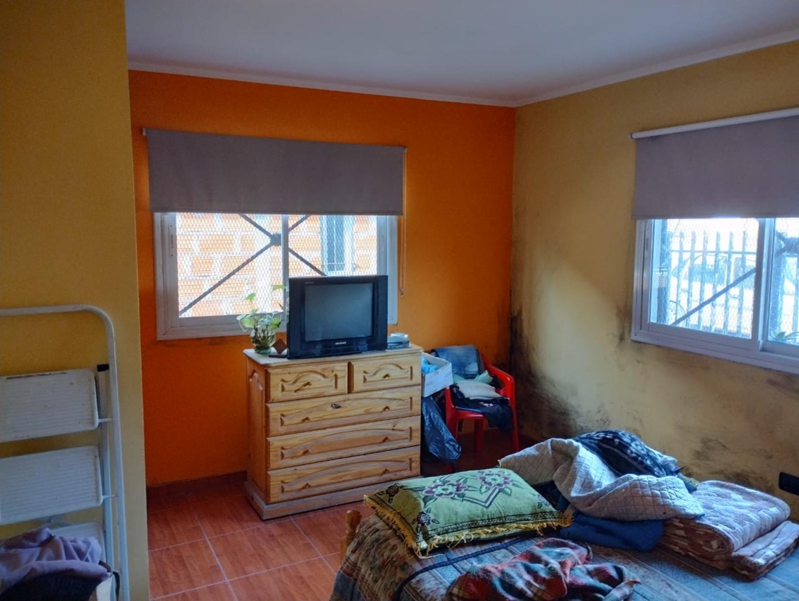CASA DE TRES AMBIENTES A REFACCIONAR EN ISIDRO CASANOVA, ATALAYA — foto 3