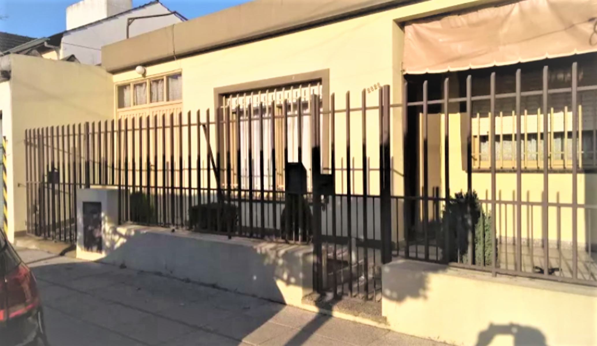 CASA EN VENTA, DE 3/4 AMBIENTES EN VILLA lUZURIAGA