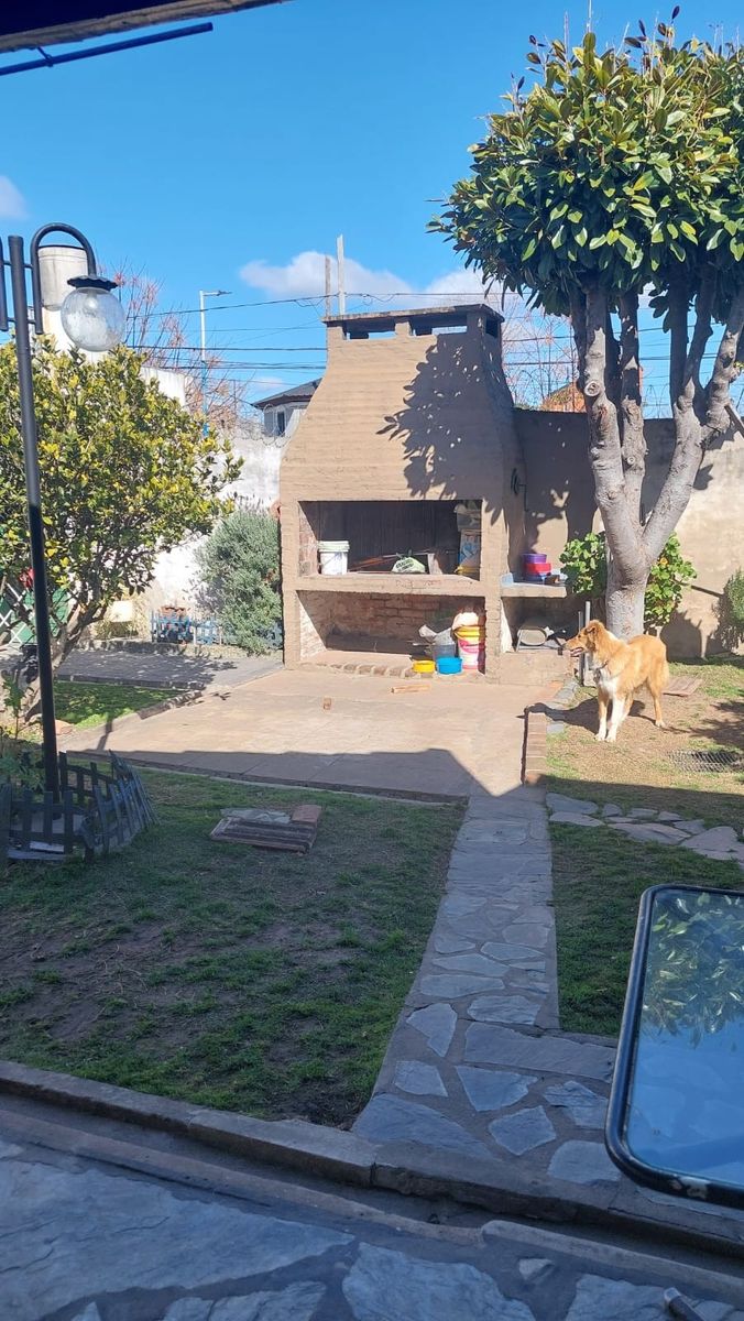 CASA TIPO AMERICANA EXCELENTE UBICACION — foto 15