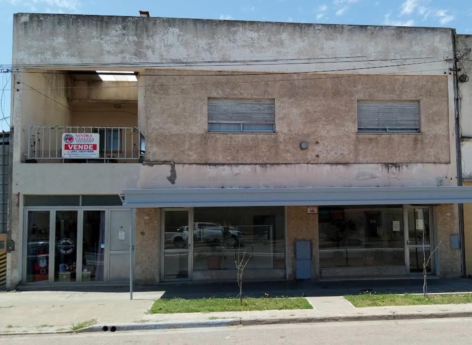VENTA IMPORTANTE PROPIEDAD CON LOCAL COMERCIAL. - 1
