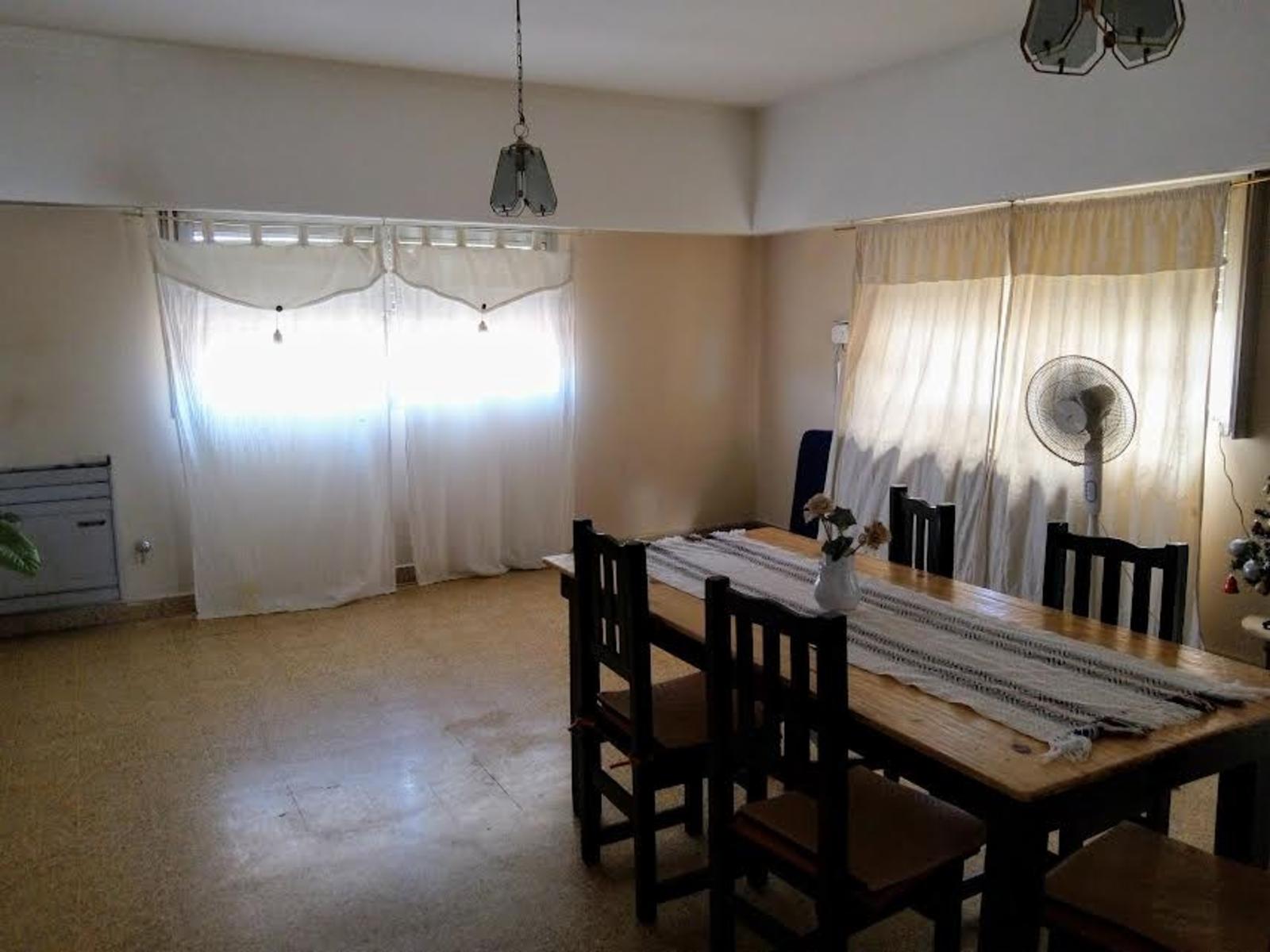VENTA IMPORTANTE PROPIEDAD CON LOCAL COMERCIAL. - 10