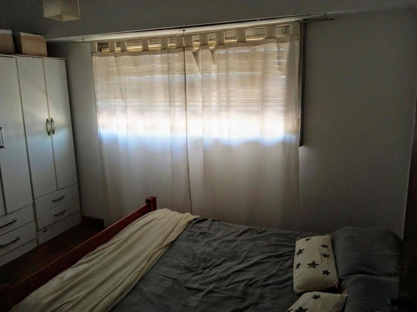 VENTA IMPORTANTE PROPIEDAD CON LOCAL COMERCIAL. - 12