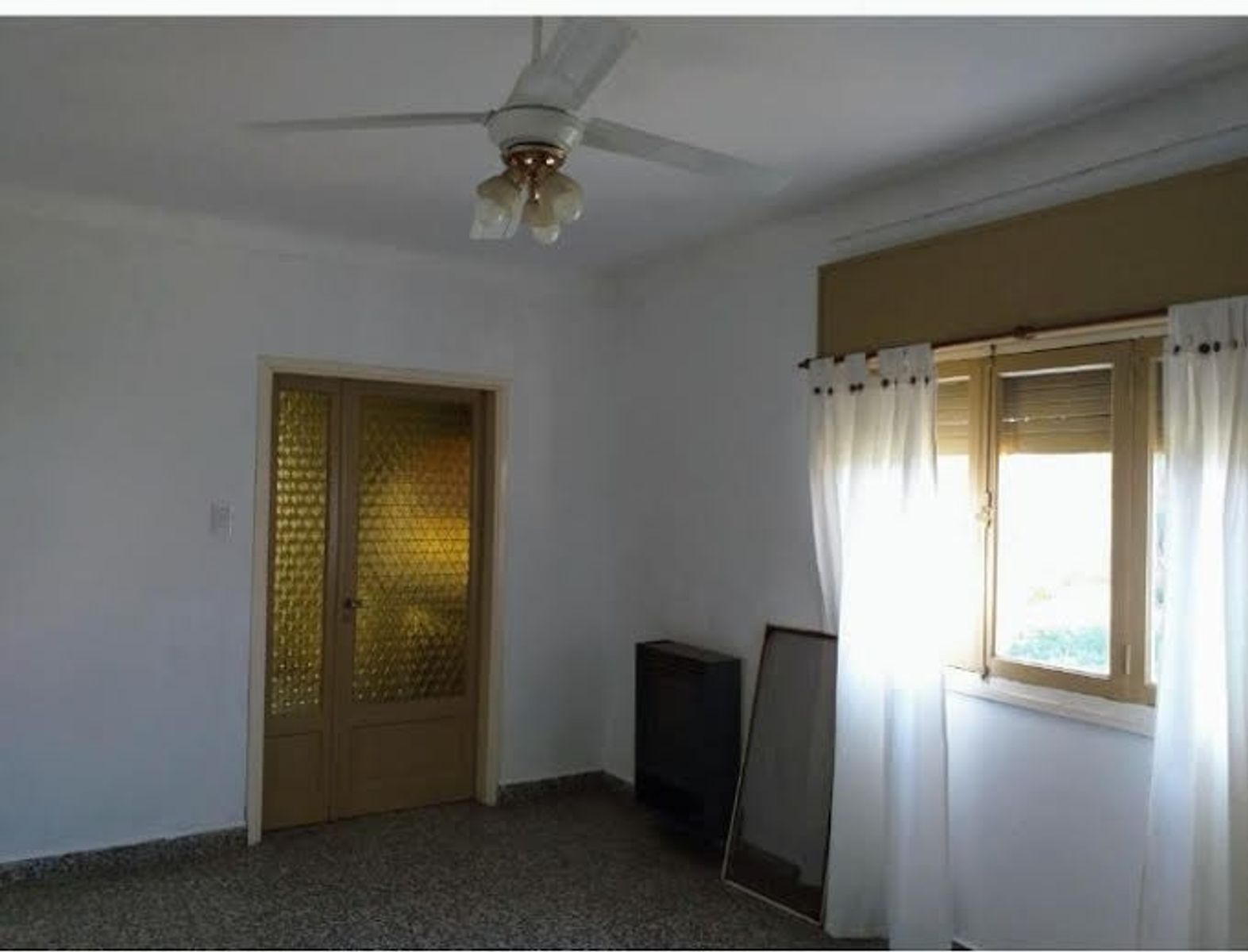 VENTA DE CASA CON LOCAL COMERCIAL. - 10