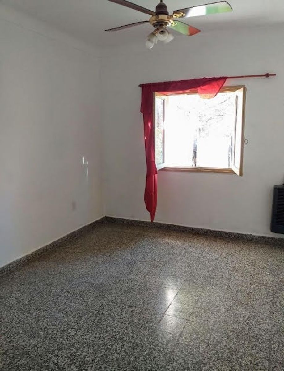VENTA DE CASA CON LOCAL COMERCIAL. - 15