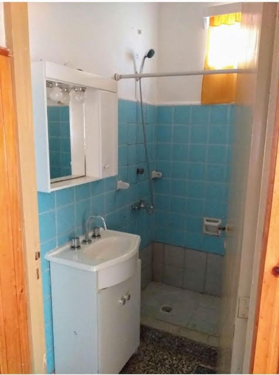 VENTA DE CASA CON LOCAL COMERCIAL. - 17