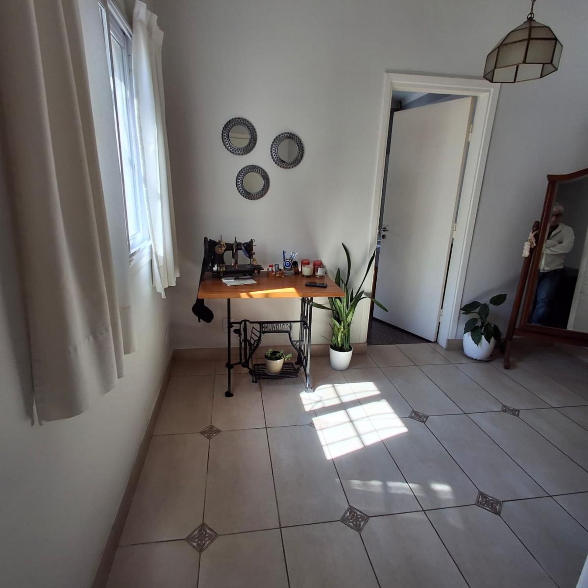 CHALET EN ESQUINA APTO CREDITO EN HERMOSO BARRIO — foto 12