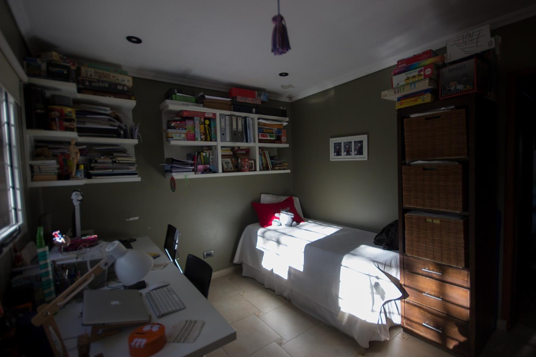 CHALET DE 3 AMBIENTES JARDIN Y COCHERA APTO CREDITO BANCARIO — foto 7