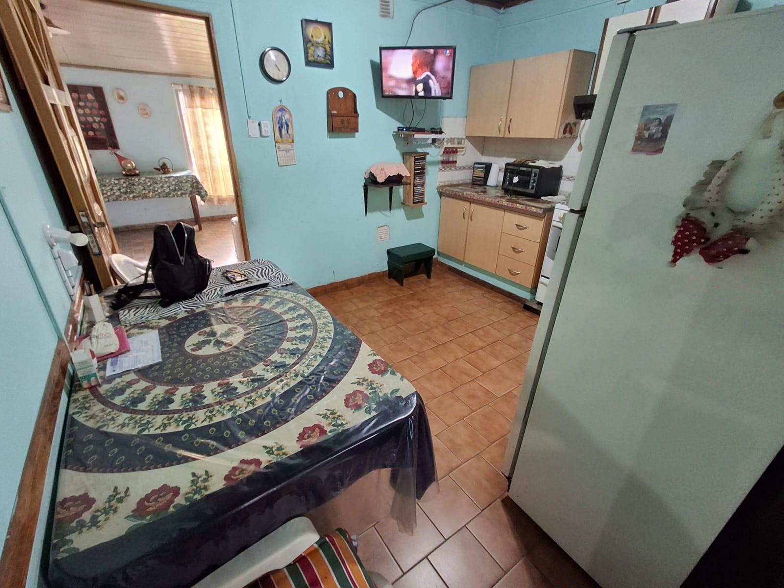 OPORTUNIDAD CASA 3 AMBIENTES Y GARAGE — foto 3