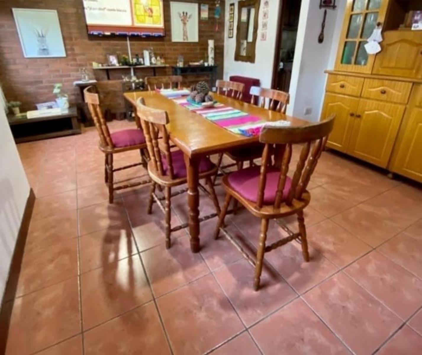 Casa de 3 ambientes con pileta a una cuadra del parque Ramon Carrillo — foto 7