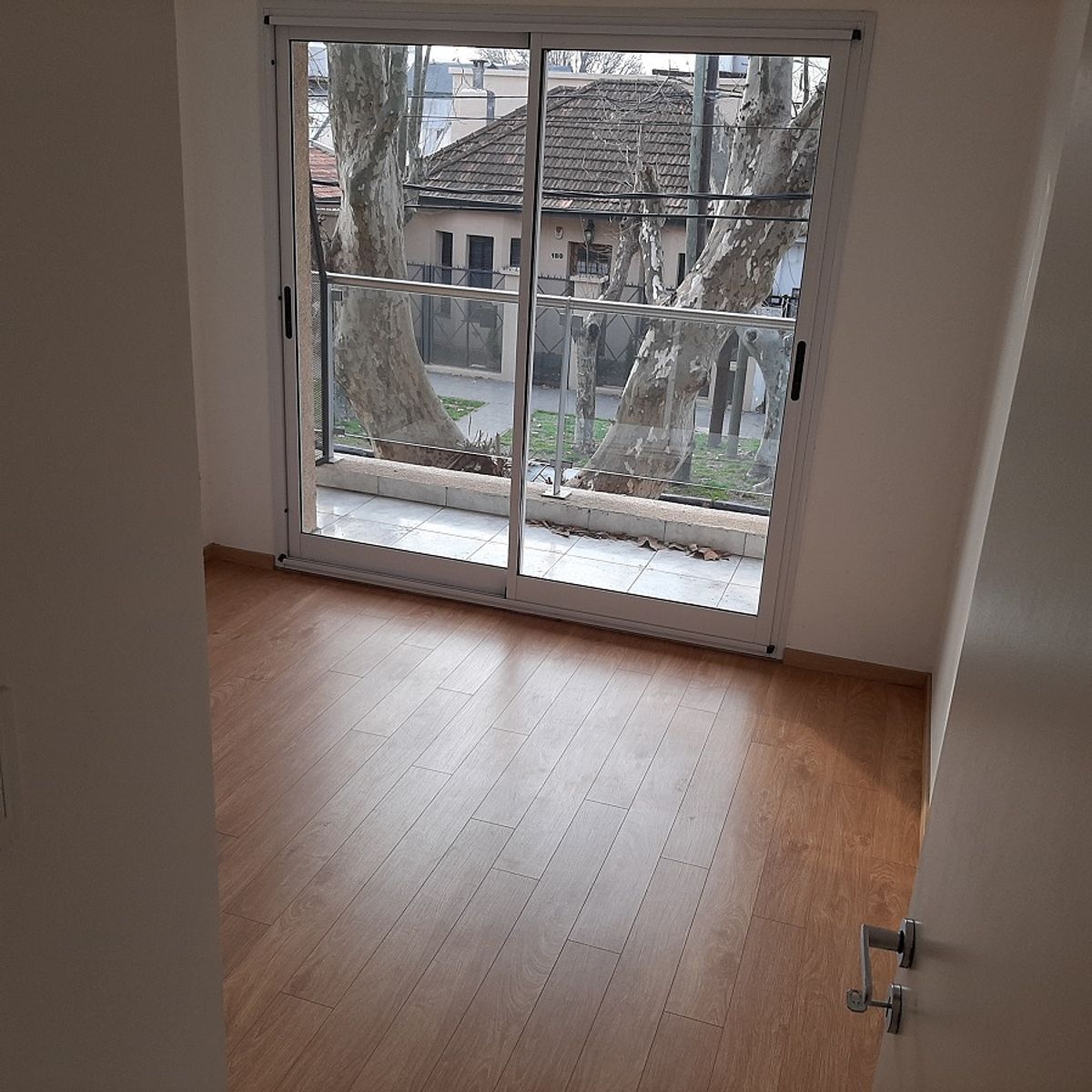 ALQUILER DEPARTAMENTO DOS AMBIENTES - APTO PROFESIONAL - 6