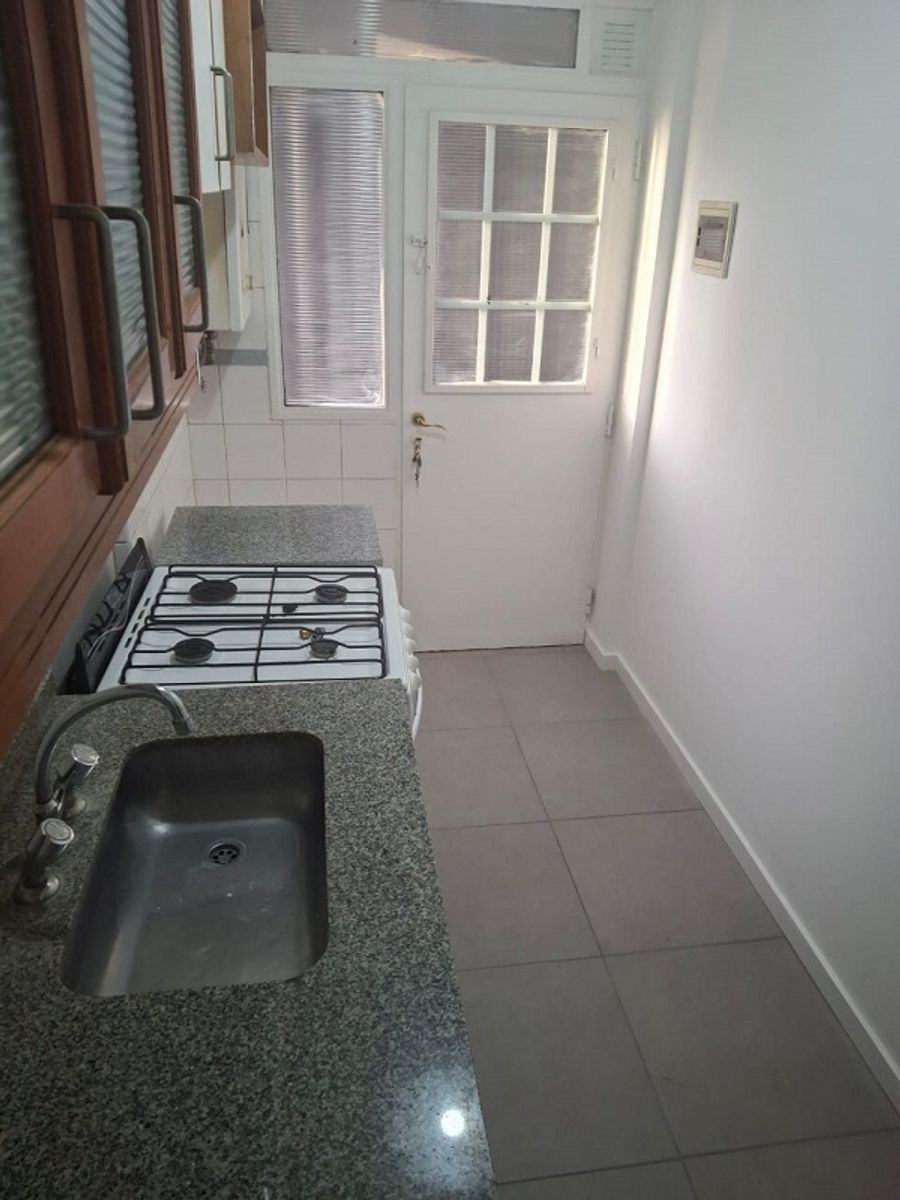 IMPECABLE DEPARTAMENTO EN LOMITAS APTO PROFESIONAL - 5