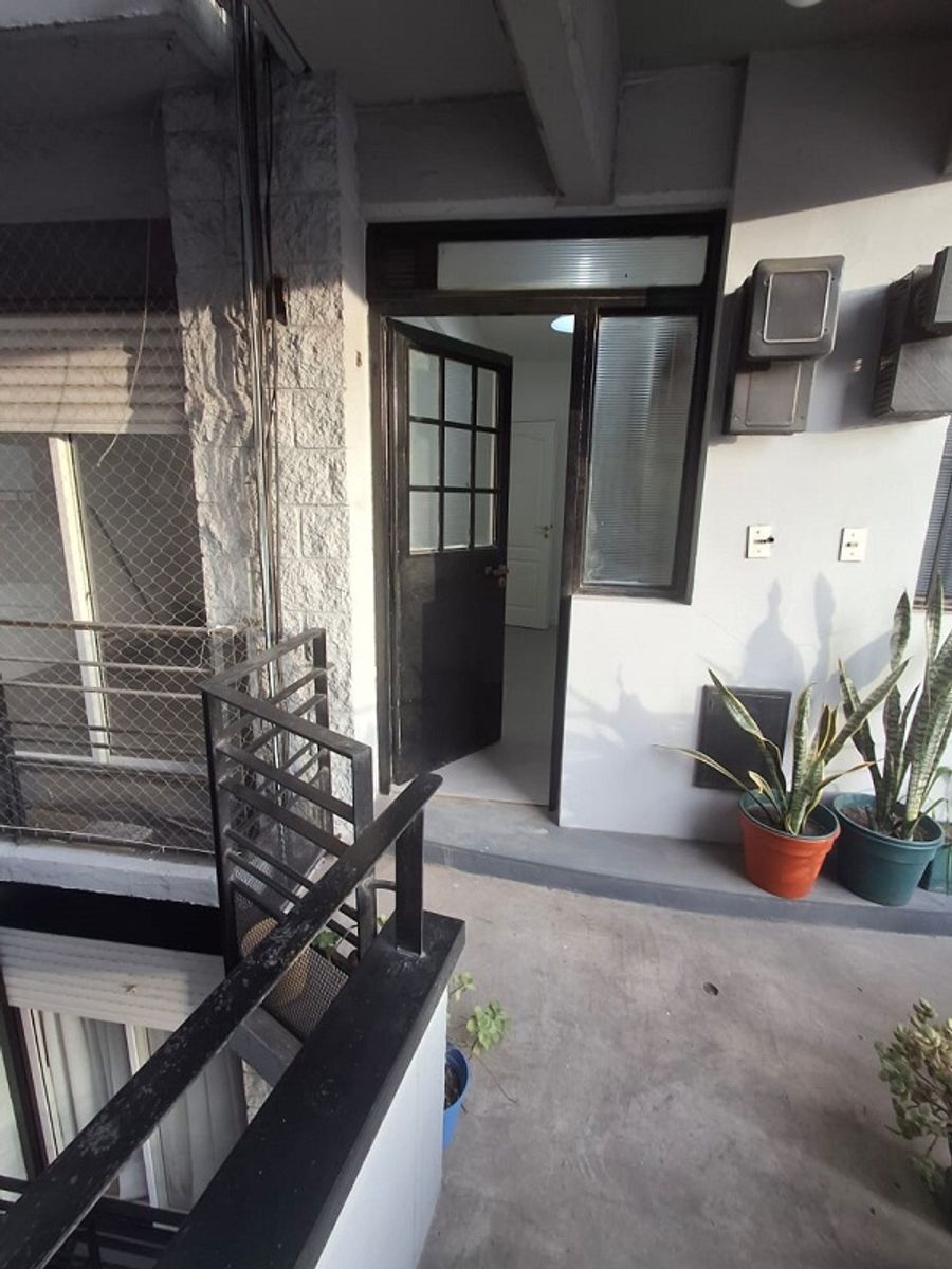 IMPECABLE DEPARTAMENTO EN LOMITAS APTO PROFESIONAL - 19