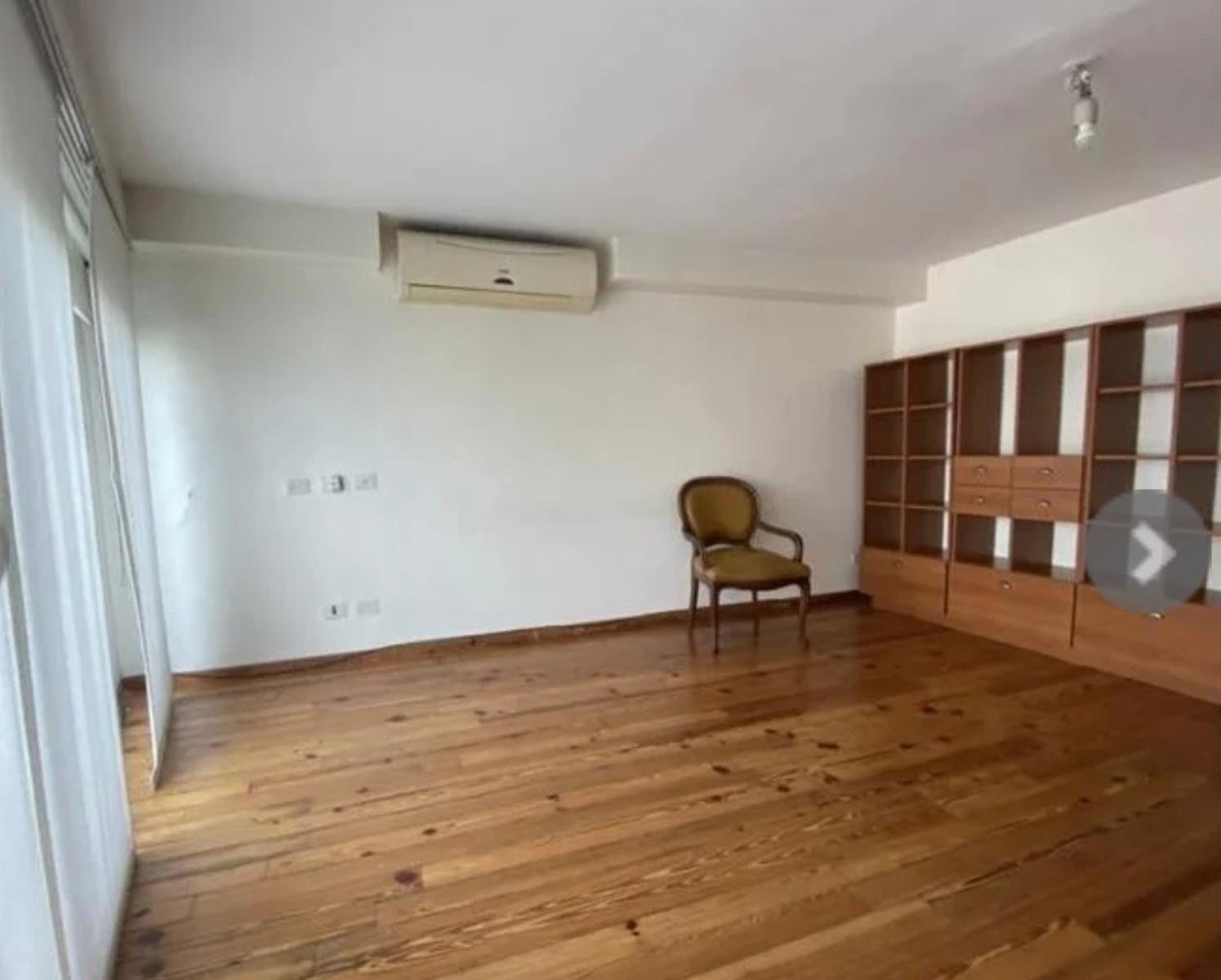 Alquiler temporario hermoso TRIplex con terraza con Jacuzzi Lavadero Parrilla — foto 9