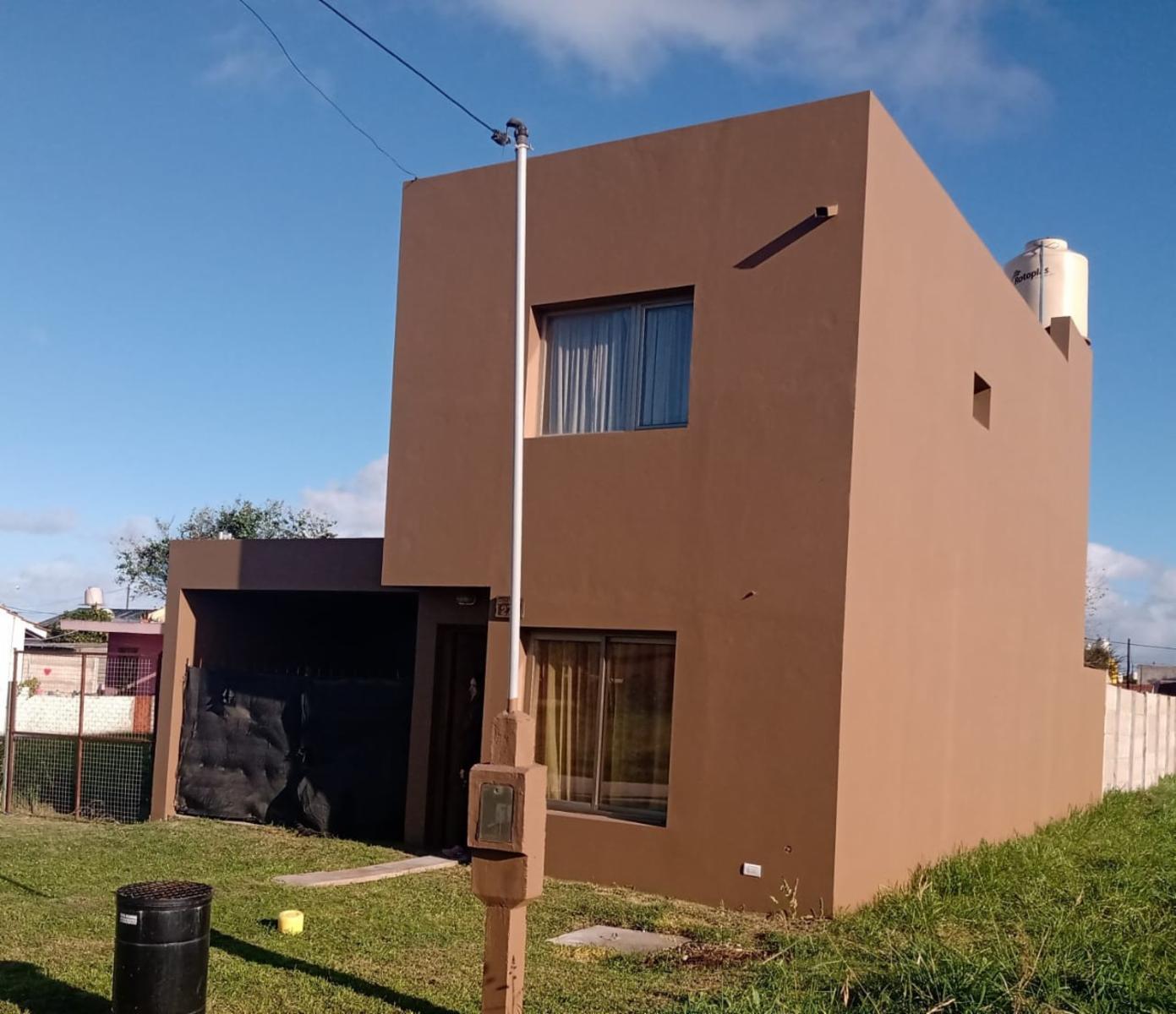 CASA DE 3 AMBIENTES EN LA COSTA SANTA ELENA,MAR CHIQUITA — foto 2
