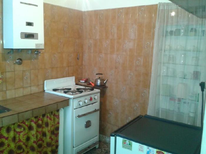 SE VENDE MUY LINDA CASA DE 3 AMBIENTES CON COCHERA PASANTE Y AMPLIO FONDO EN LA FALDA, CÓRDOBA — foto 6