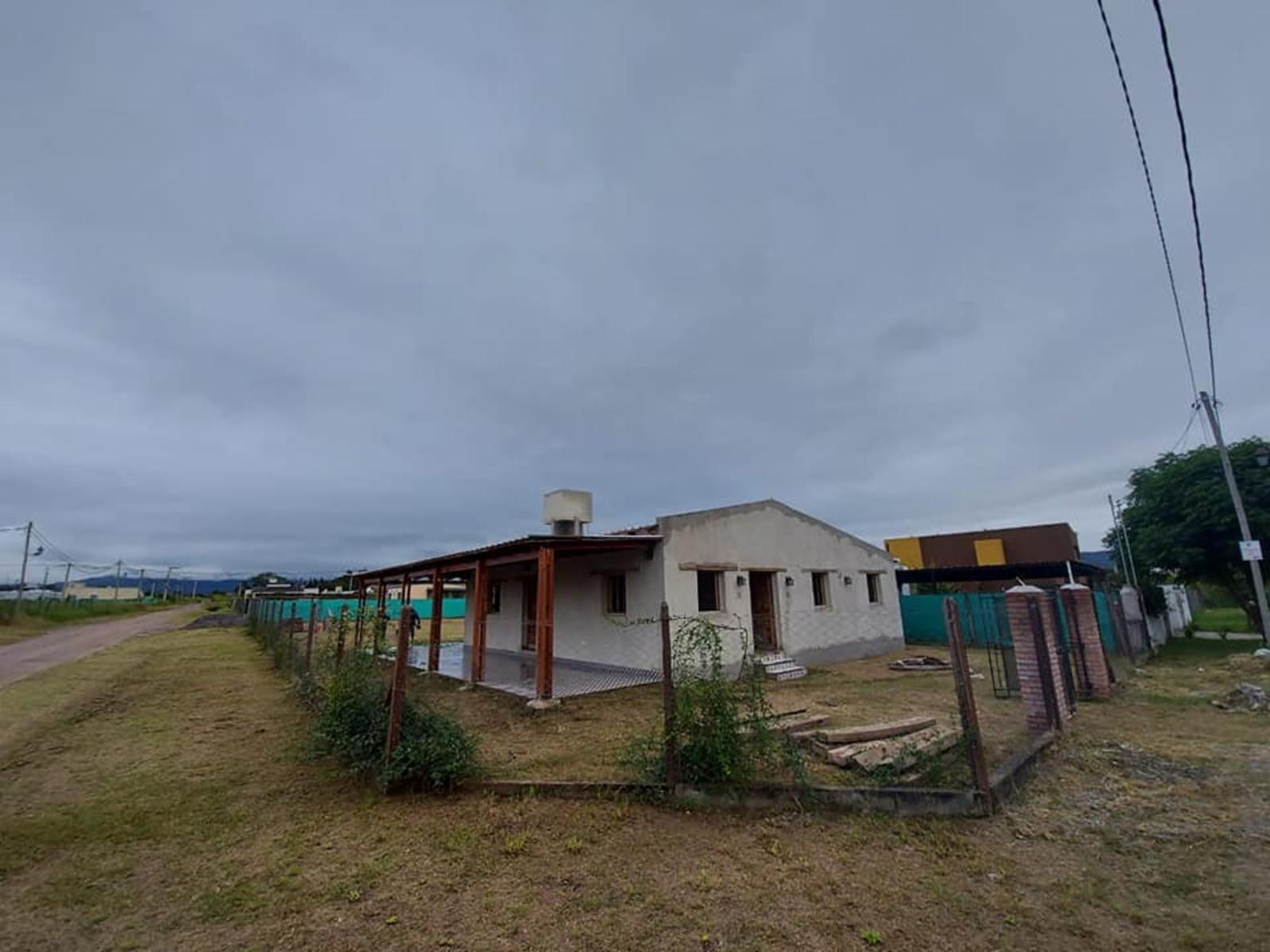 VENDO CASA EN MOLLAR 2 A ESTRENAR