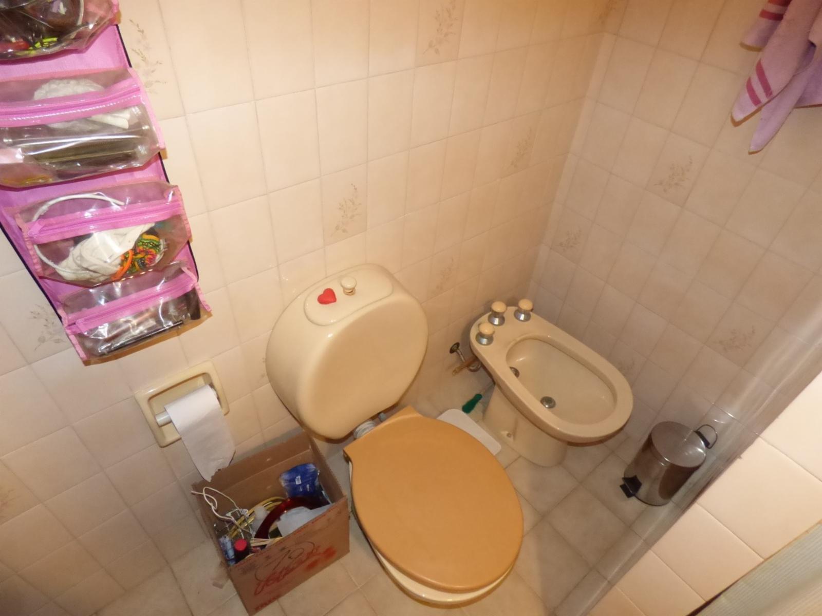CASA EN VENTA EN GONNET OPORTUNIDAD IMPERDIBLE — foto 4