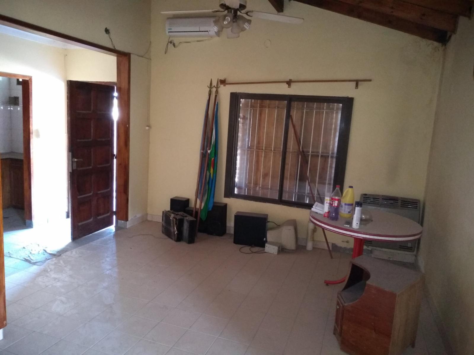 Oportunidad. Casa Y 2 Duplex En Monte Hermoso — foto 12