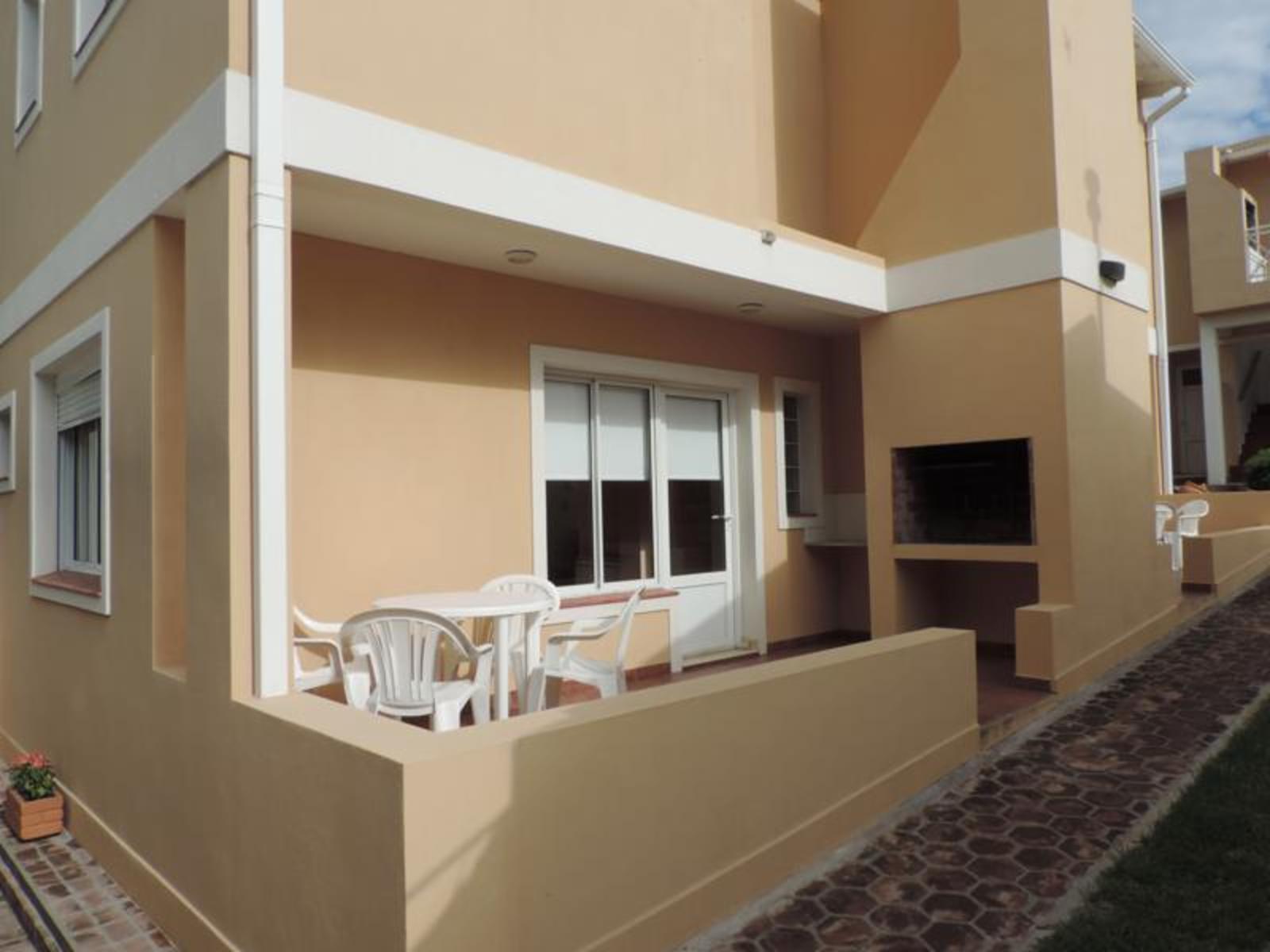 En Venta Hermoso Complejo De Duplexs, Con Muy Buena Rentabilidad, Listo Para Poner En Funcionamiento - 3