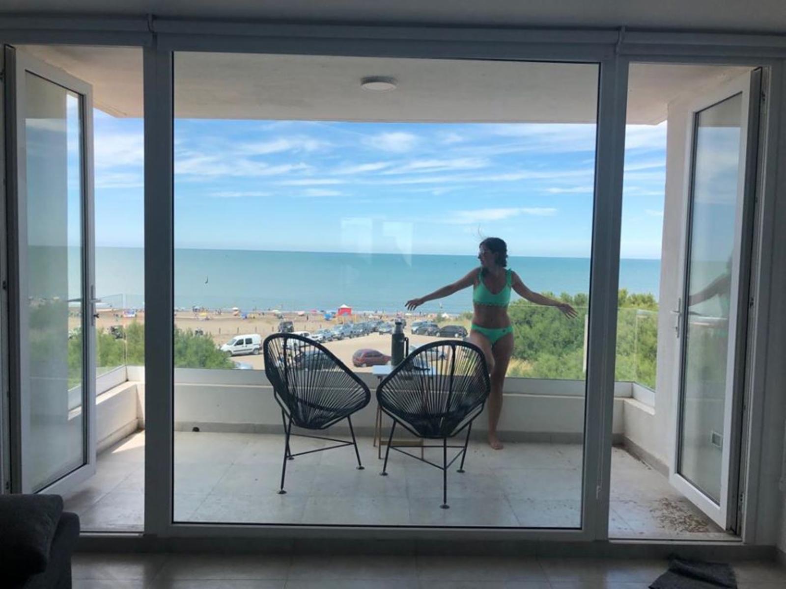 Hermoso Dpto. Frente Al Mar