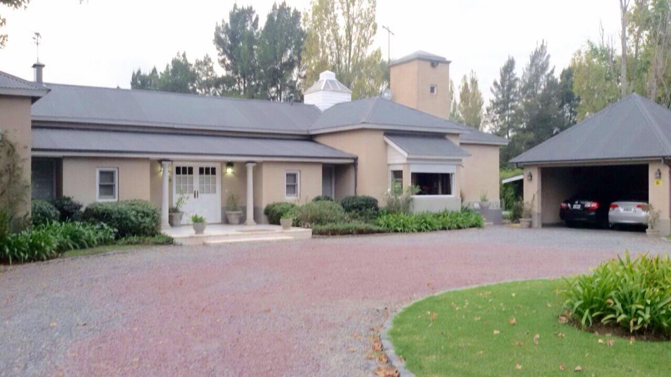 EXCELENTE CASA A LA VENTA EN FARM CLUB ( IMPECABLE) — foto 8