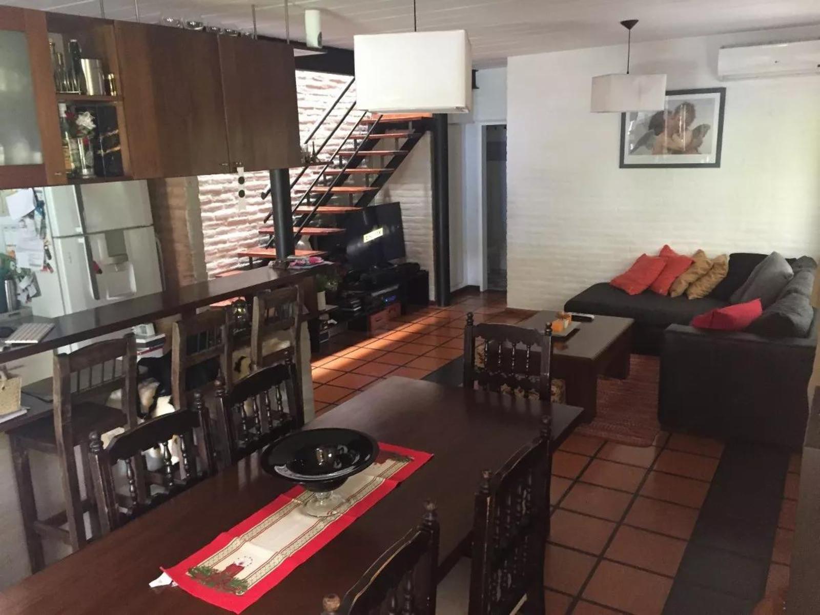 CASA A LA VENTA EN PILAR HOUSE - MUY BUENA CASA — foto 2