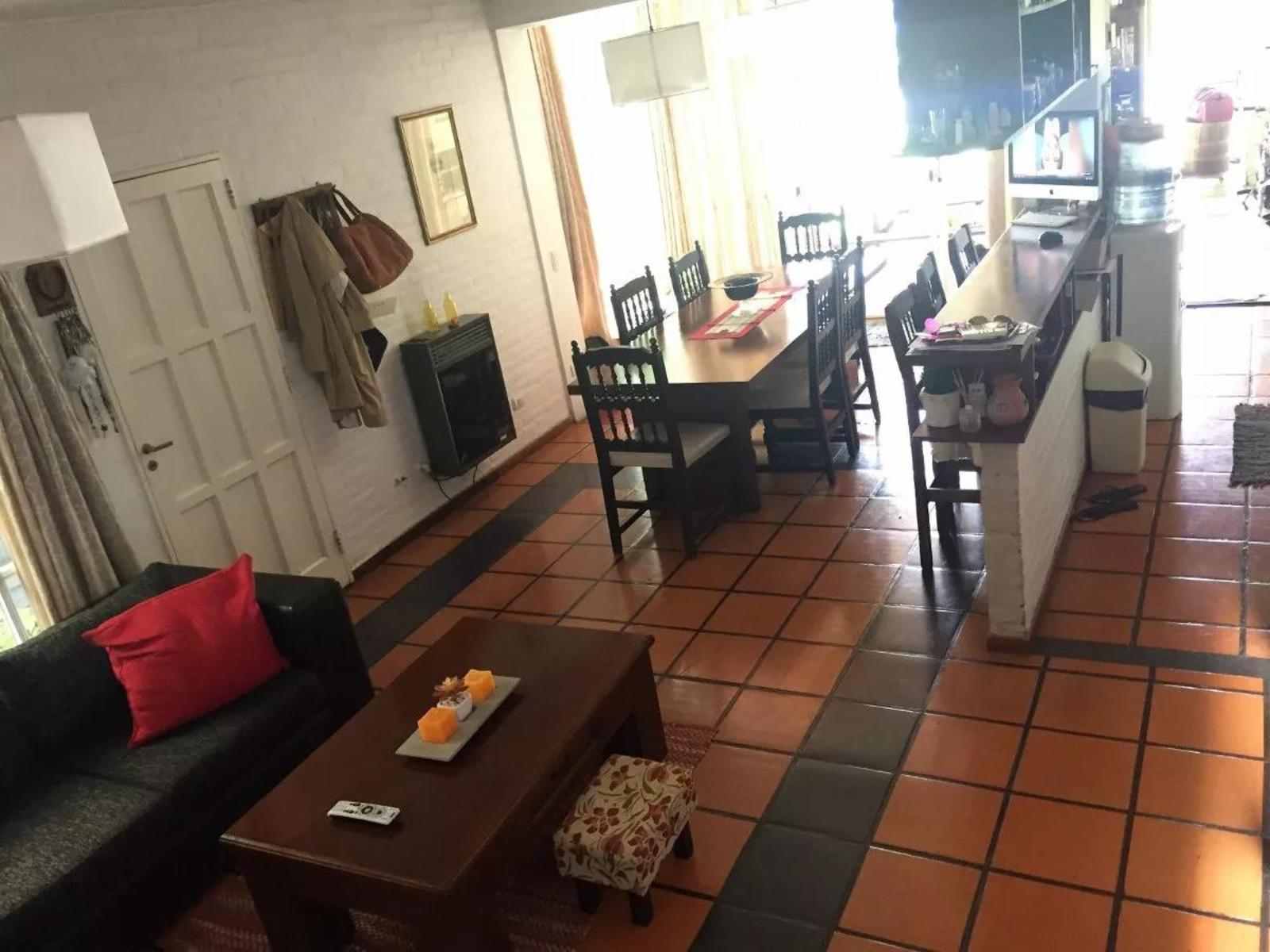 CASA A LA VENTA EN PILAR HOUSE - MUY BUENA CASA — foto 4
