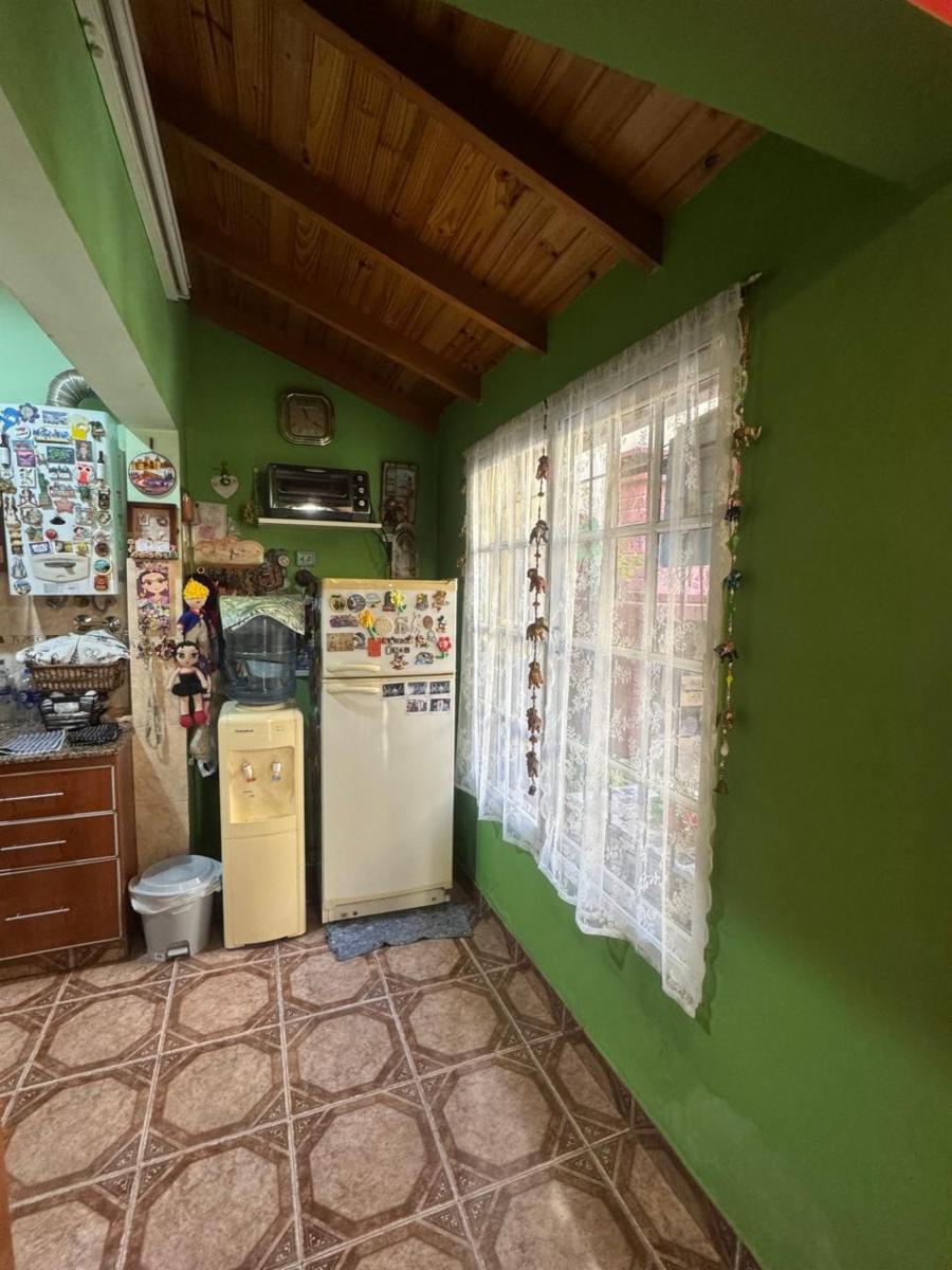 Excelente oportunidad, casa en lote propio — foto 2