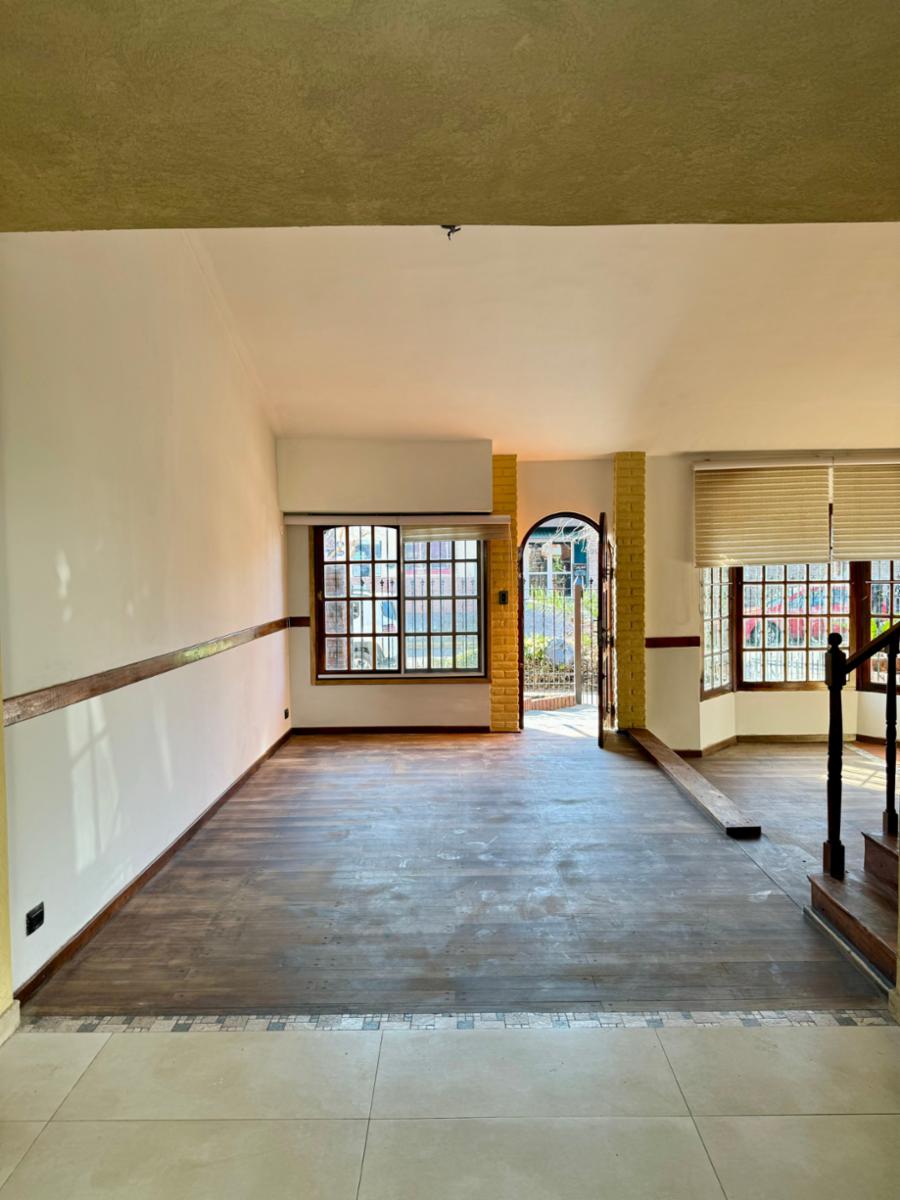 Venta chalet 4 ambientes con pileta en El Palomar — foto 5
