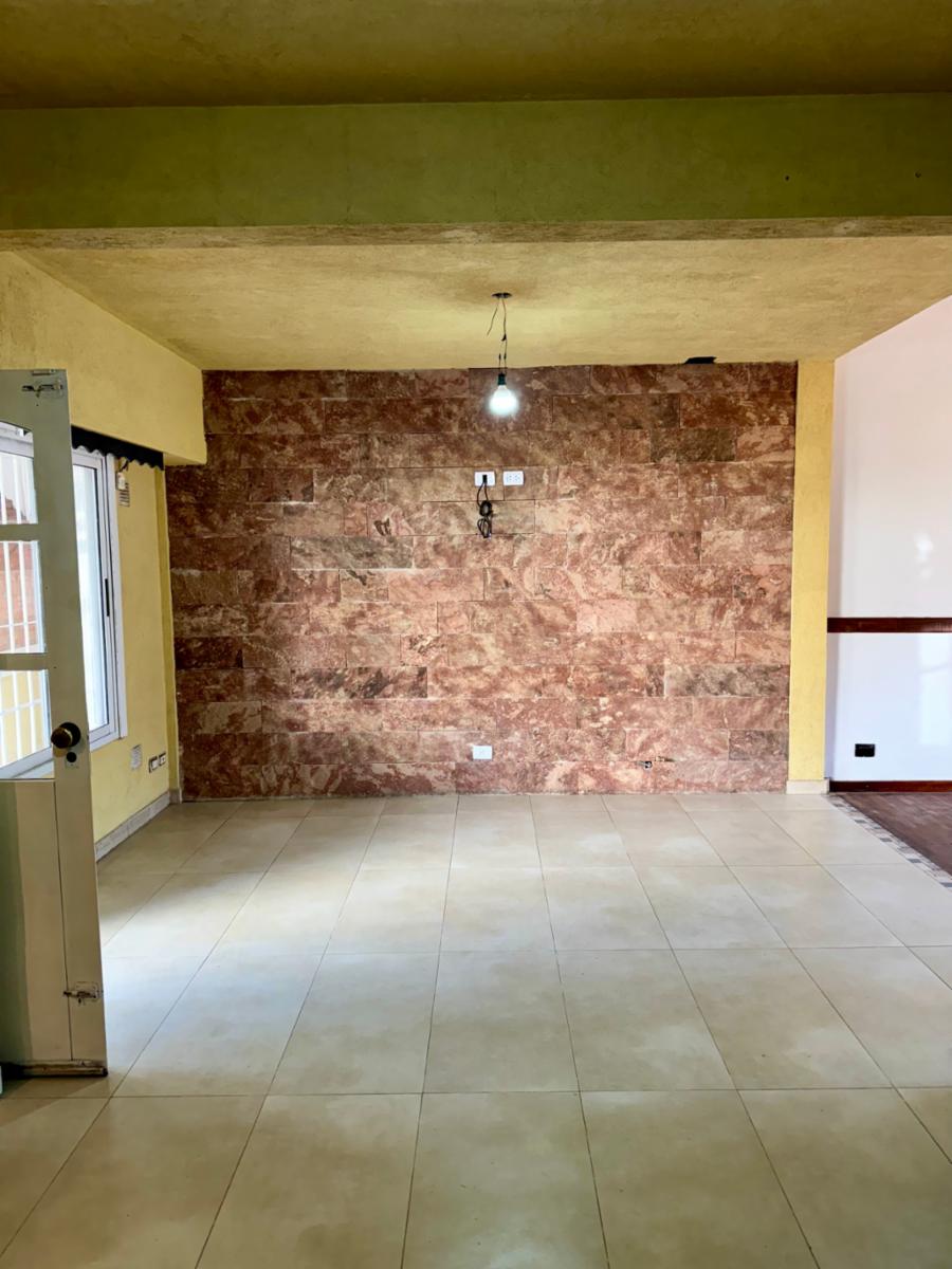Venta chalet 4 ambientes con pileta en El Palomar — foto 6