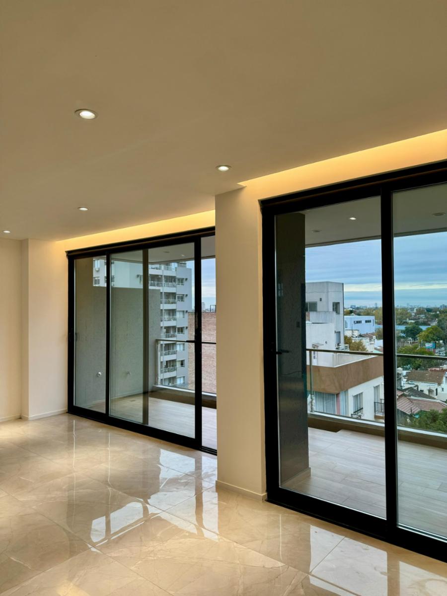 Venta Piso Completo - 4 Ambientes con cochera y parrilla (Saenz Peña)