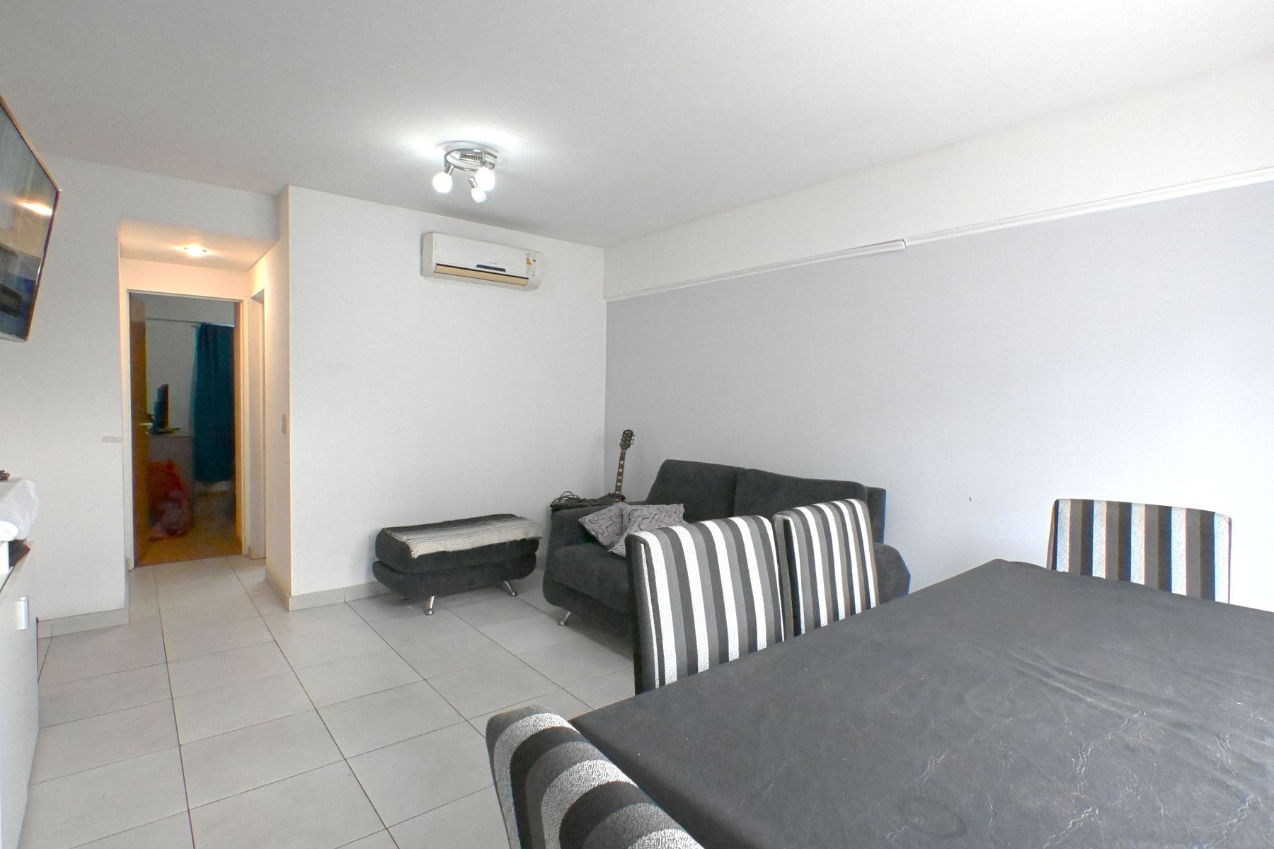 Venta Departamento 2 Ambientes Lateral En El Palomar — foto 4