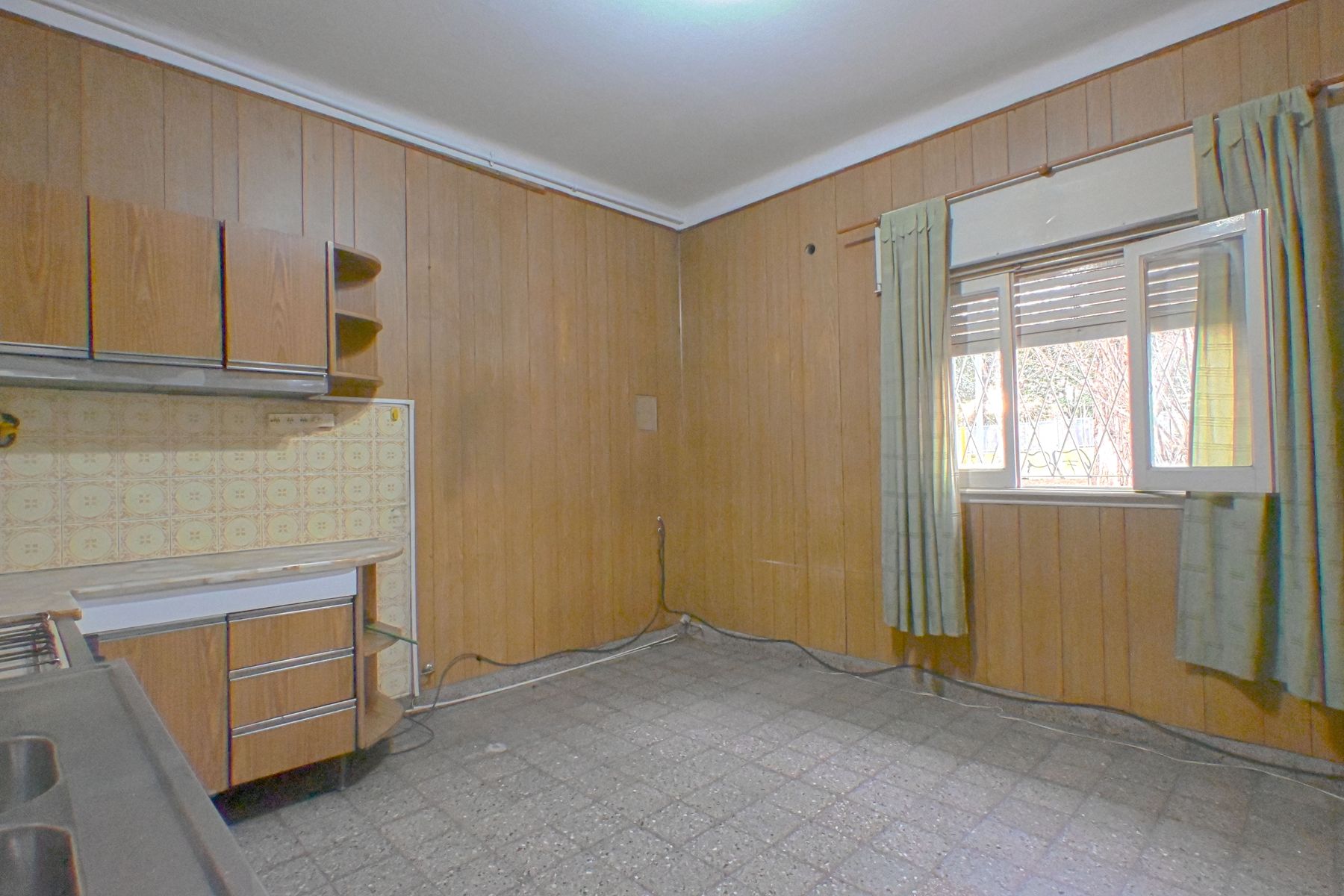 Venta Casa 4 Ambientes Con Cochera y Patio En El Palomar — foto 5