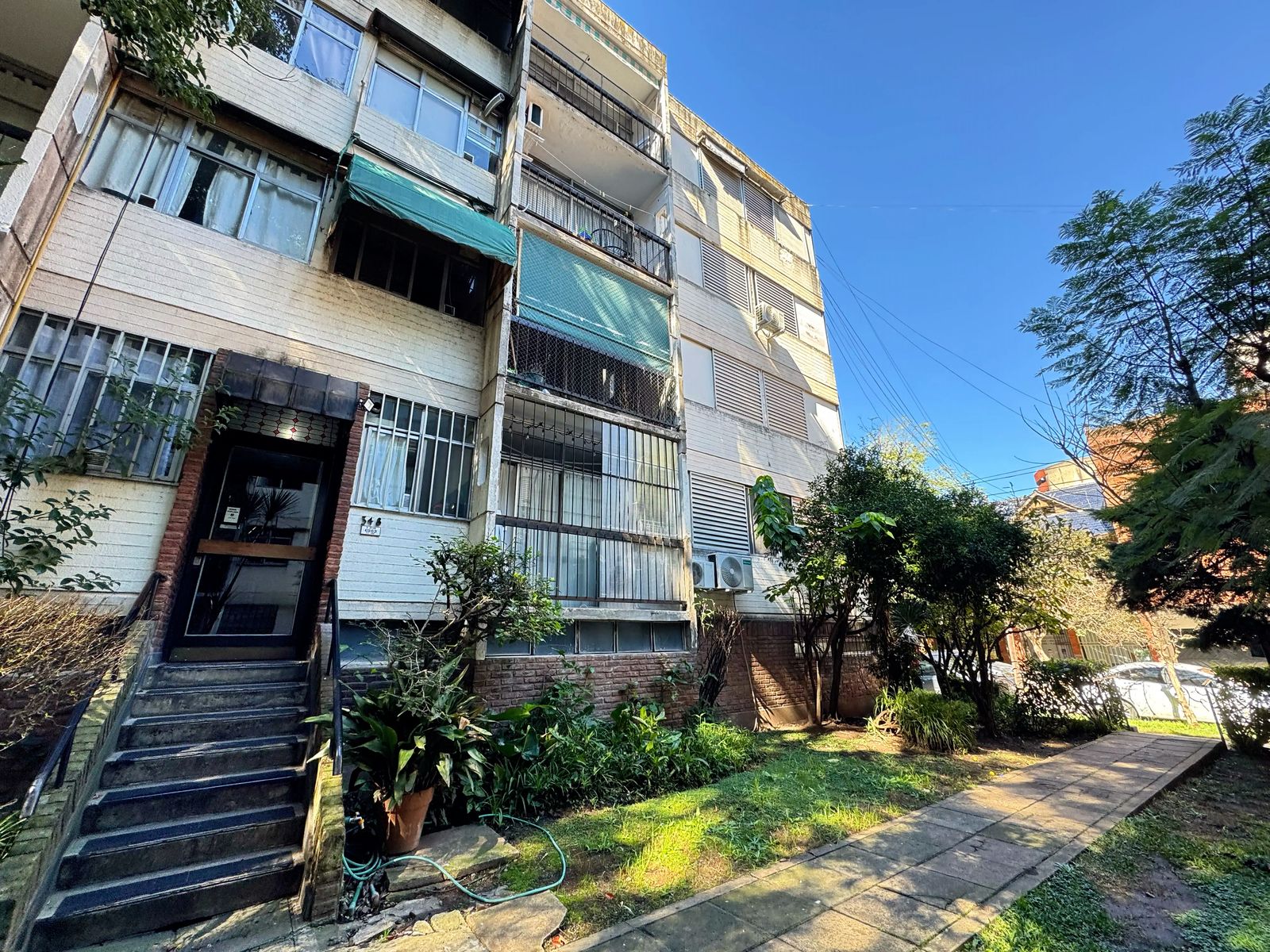 Venta Departamento 3 Ambientes Tercer Piso Frente Ciudad Jardin — foto 9