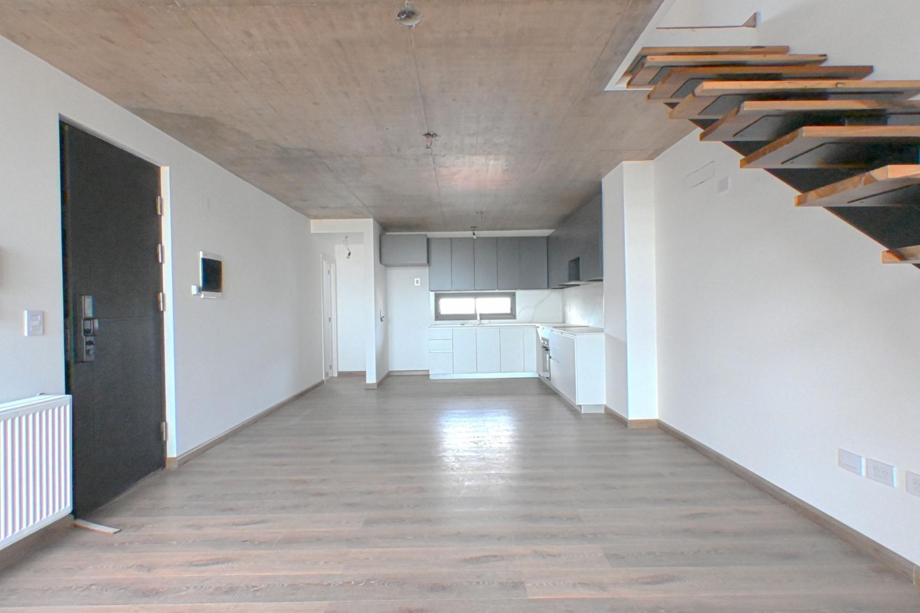 Departamento Tipo Penthouse En Venta Martín Coronado Con Terraza YCochera Cubierta