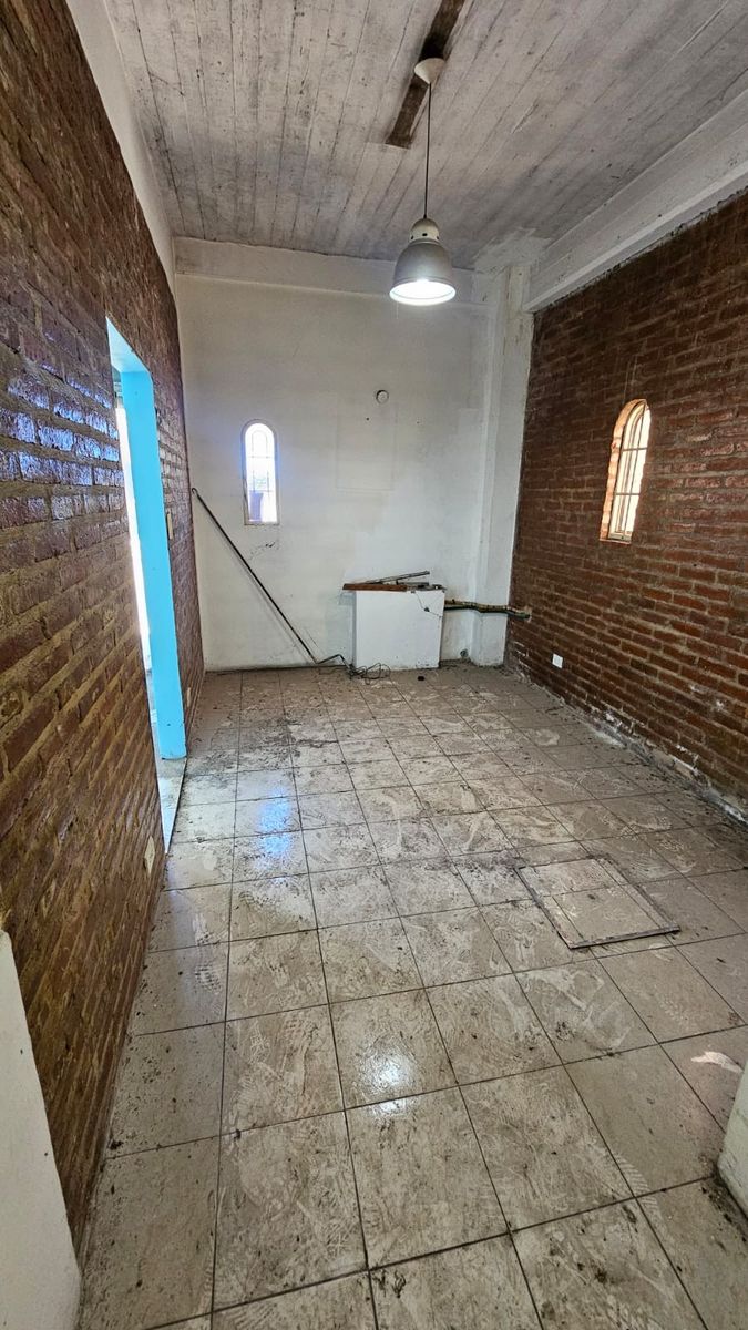 Local comercial en alquiler - El Palomar - 2