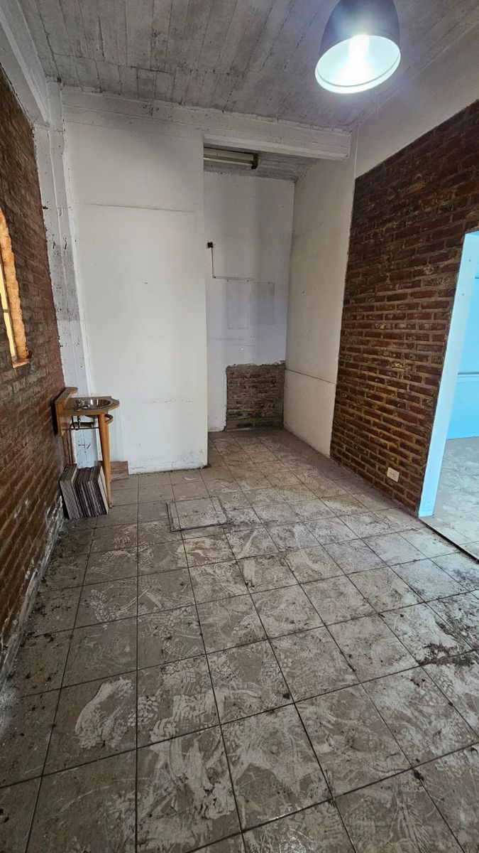 Local comercial en alquiler - El Palomar - 4