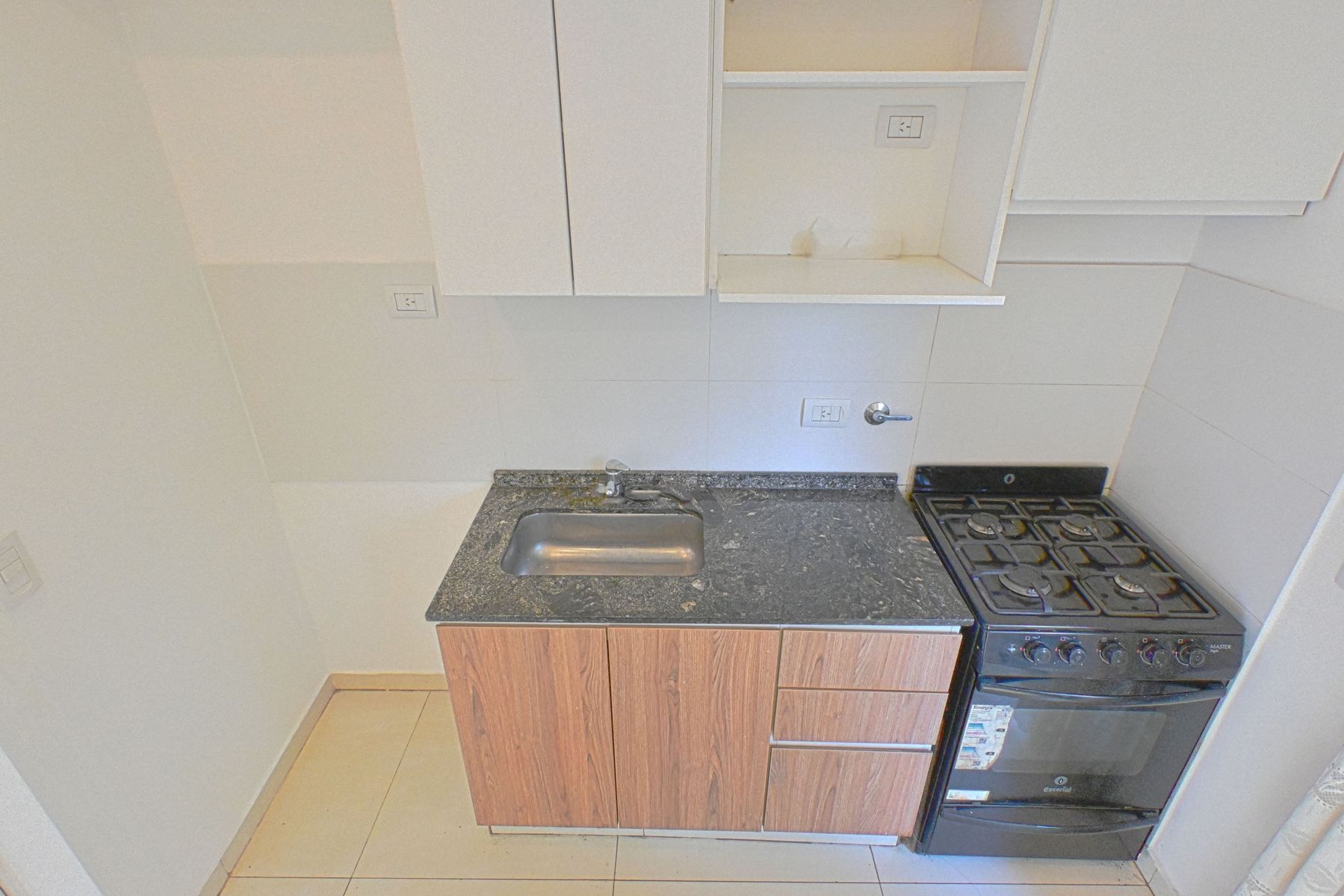 Venta Triplex 4 Ambientes Con Cochera Y Parrilla En Ciudad Jardin — foto 6