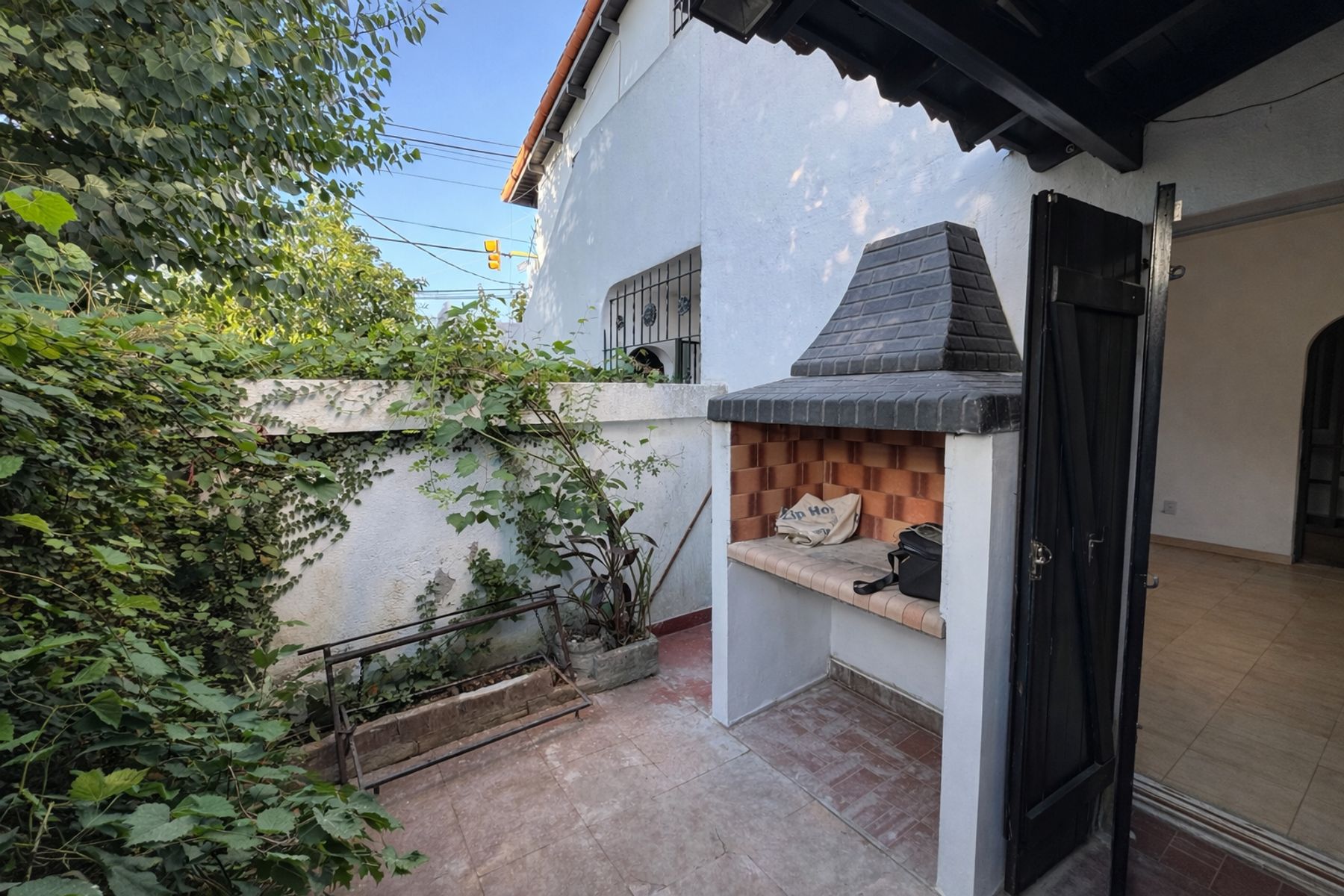 Venta Casa 5 Ambientes En Esquina Ramos Mejia - 4