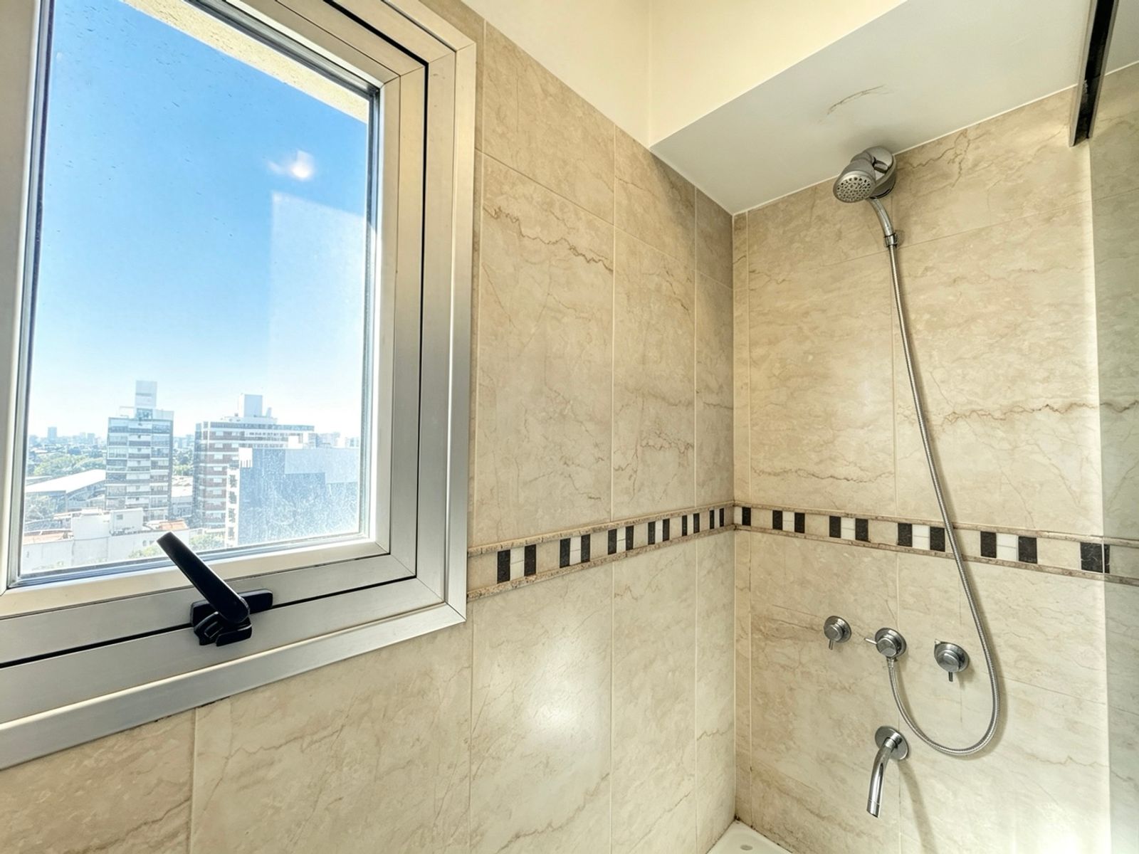 Venta Departamento 2 Ambientes Con Cochera En Ramos Mejia — foto 15