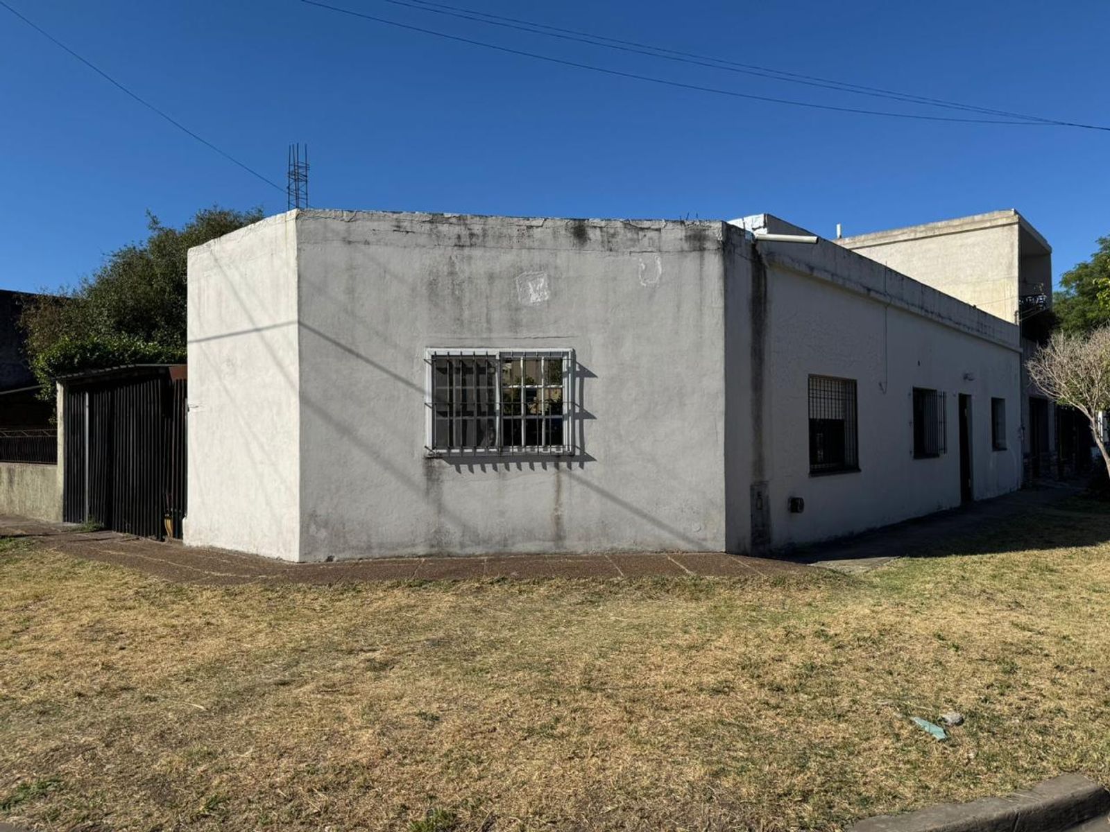 Casa 4 Ambientes A Remodelar En Venta En El Palomar - 4