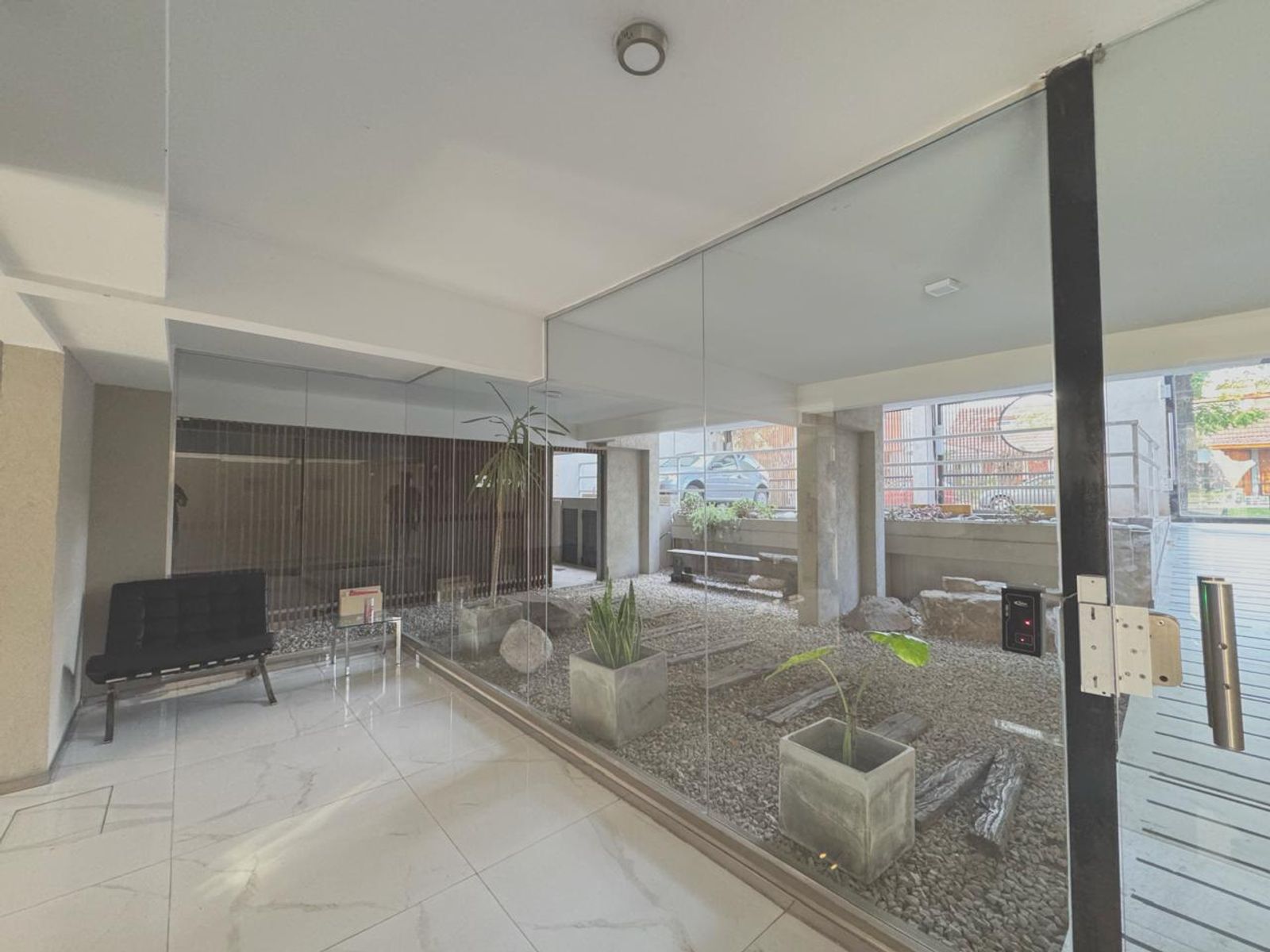 Departamento 2 Ambientes En Venta - Morón - 2